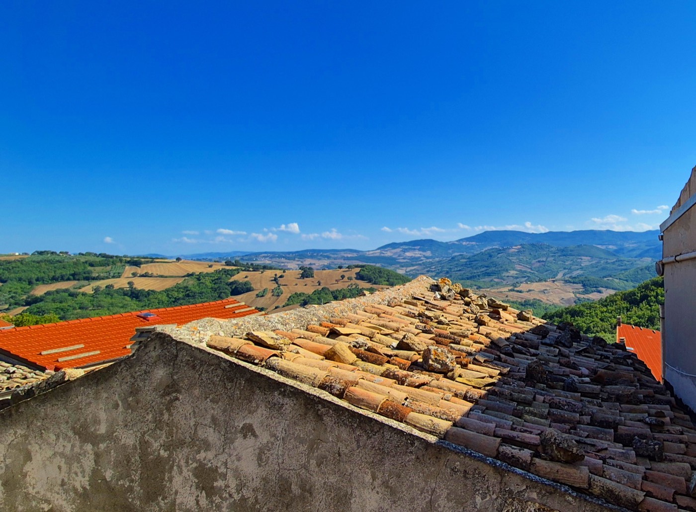 Typical Village House With Terrace And Accessory in Mafalda, CB