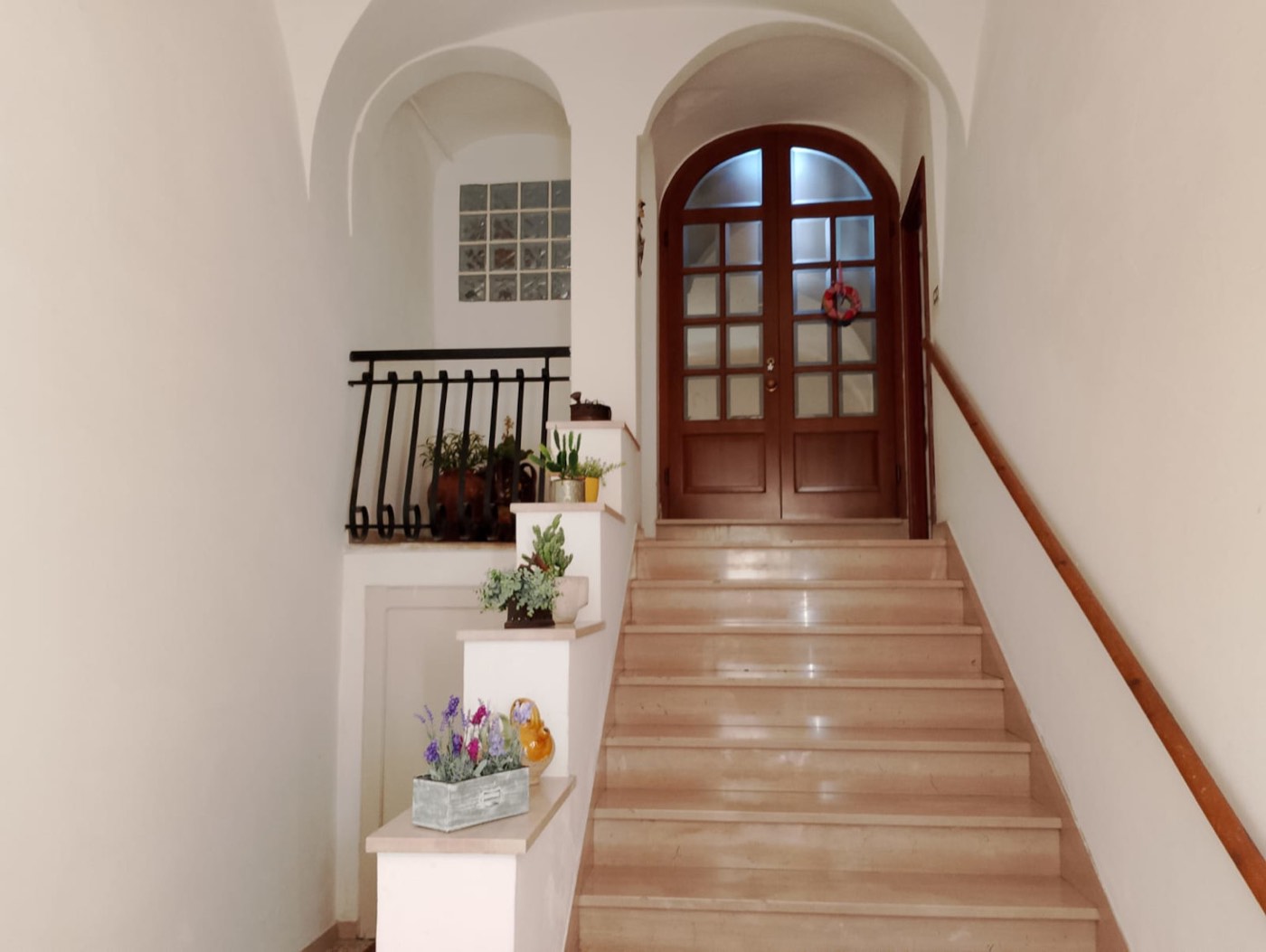 Historic Apartment With Panoramic Terrace property photograph