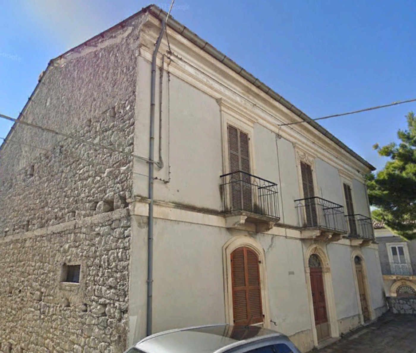 Nobiliar Palace In The Historic Centre property photograph