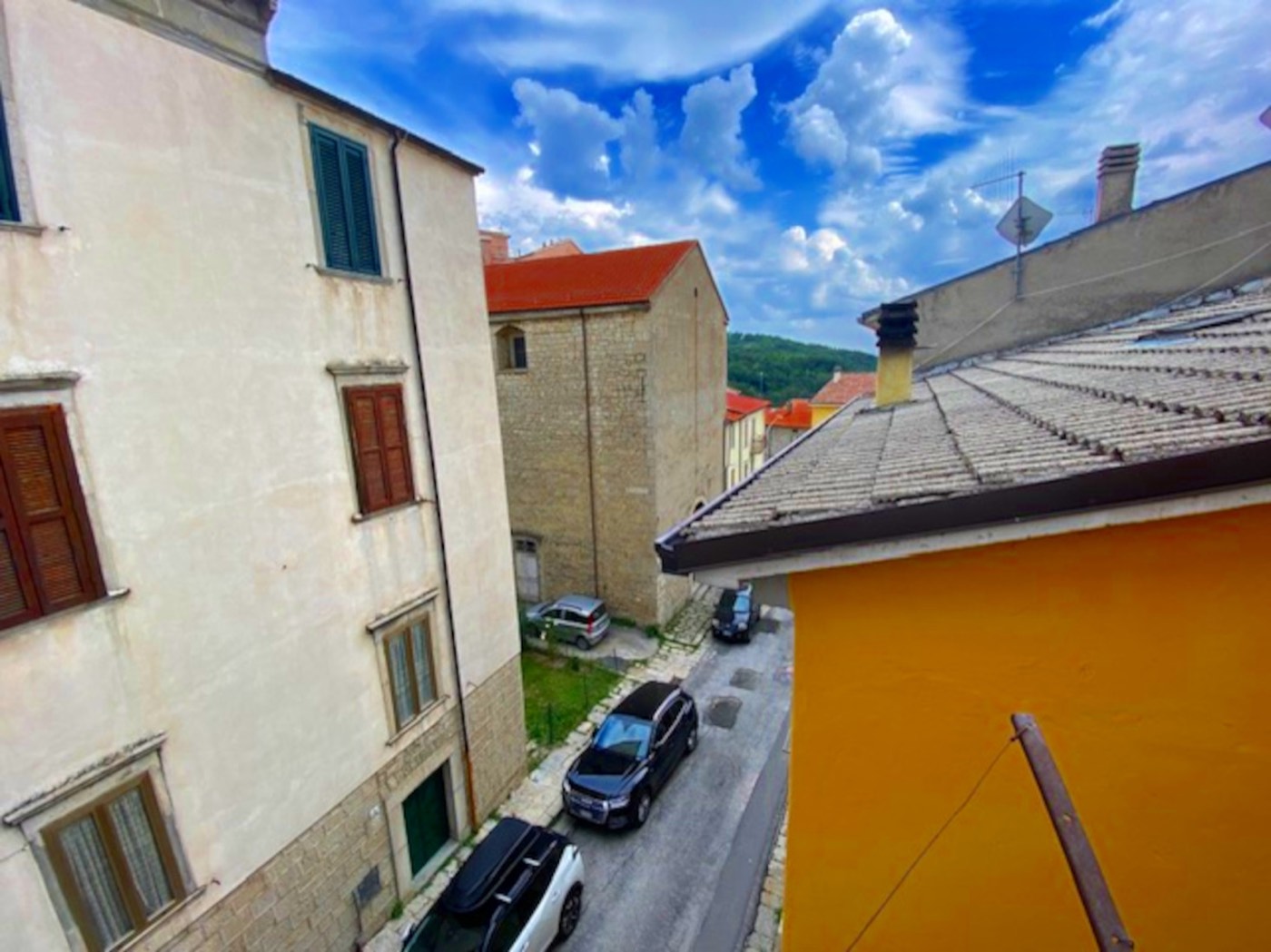 Ancient Building In The Centre property photograph