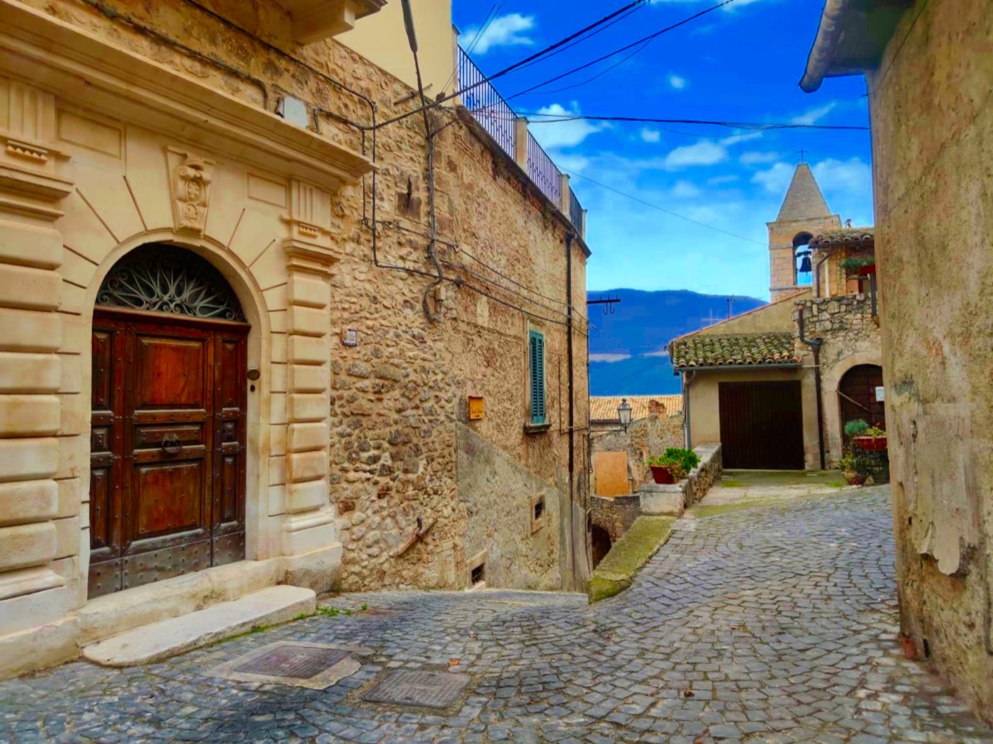 Antique Noble Palace With Panoramic Terrace in Capestrano, AQ