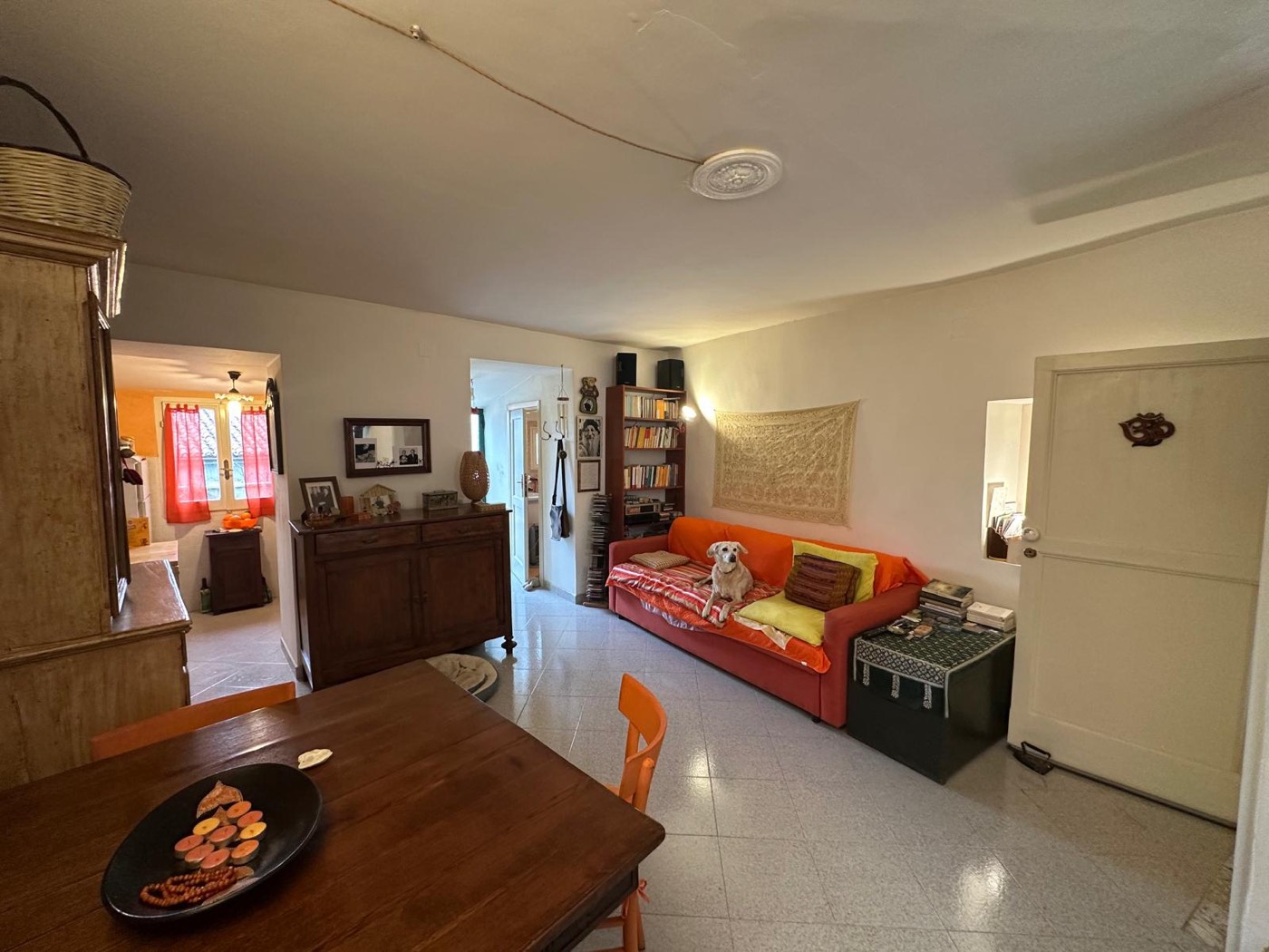 Charming Apartment in an Independent Building property photograph