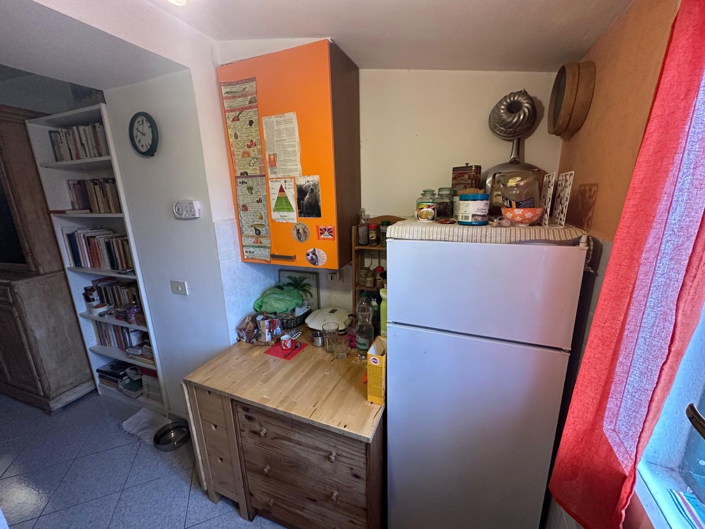 Charming Apartment in an Independent Building property photograph