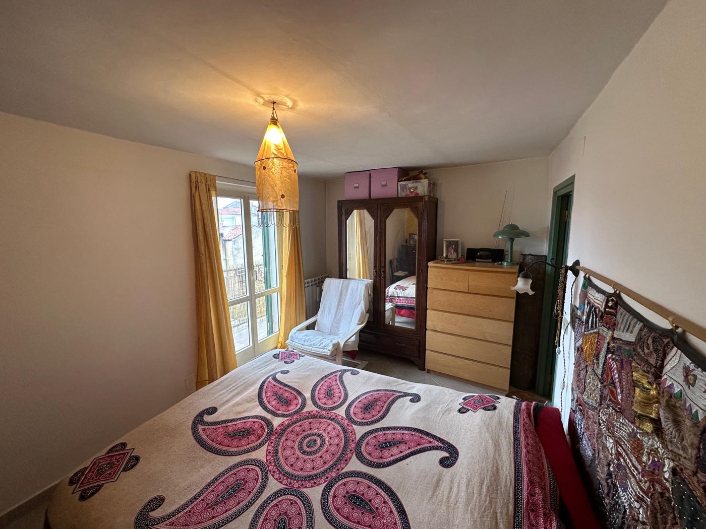 Charming Apartment in an Independent Building property photograph