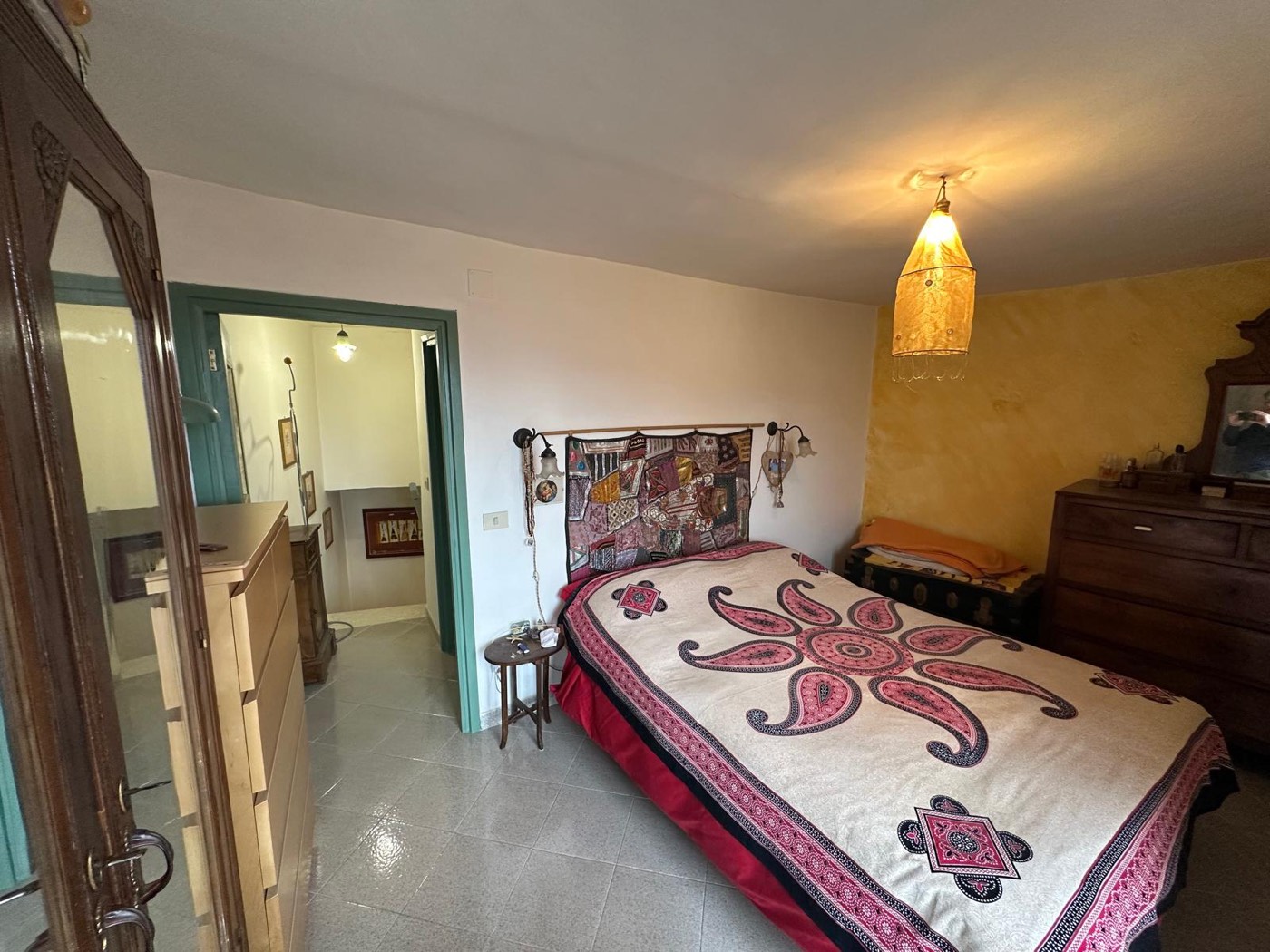Charming Apartment in an Independent Building property photograph