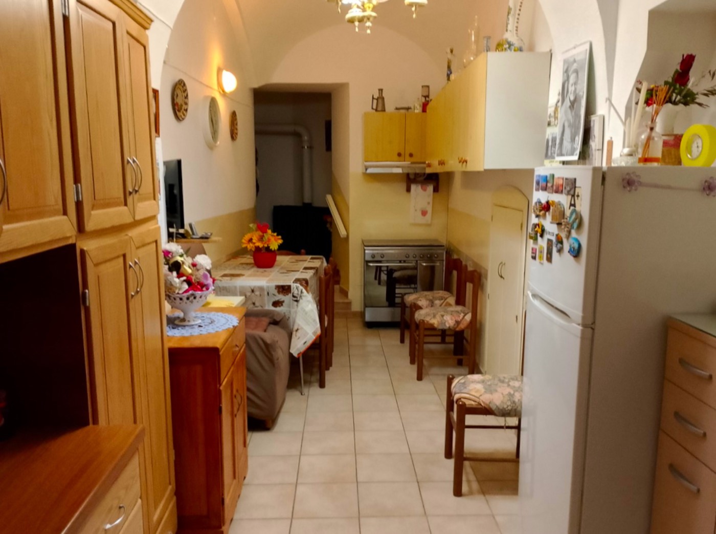 Apartment with Private Entrance in a Historic Building property photograph