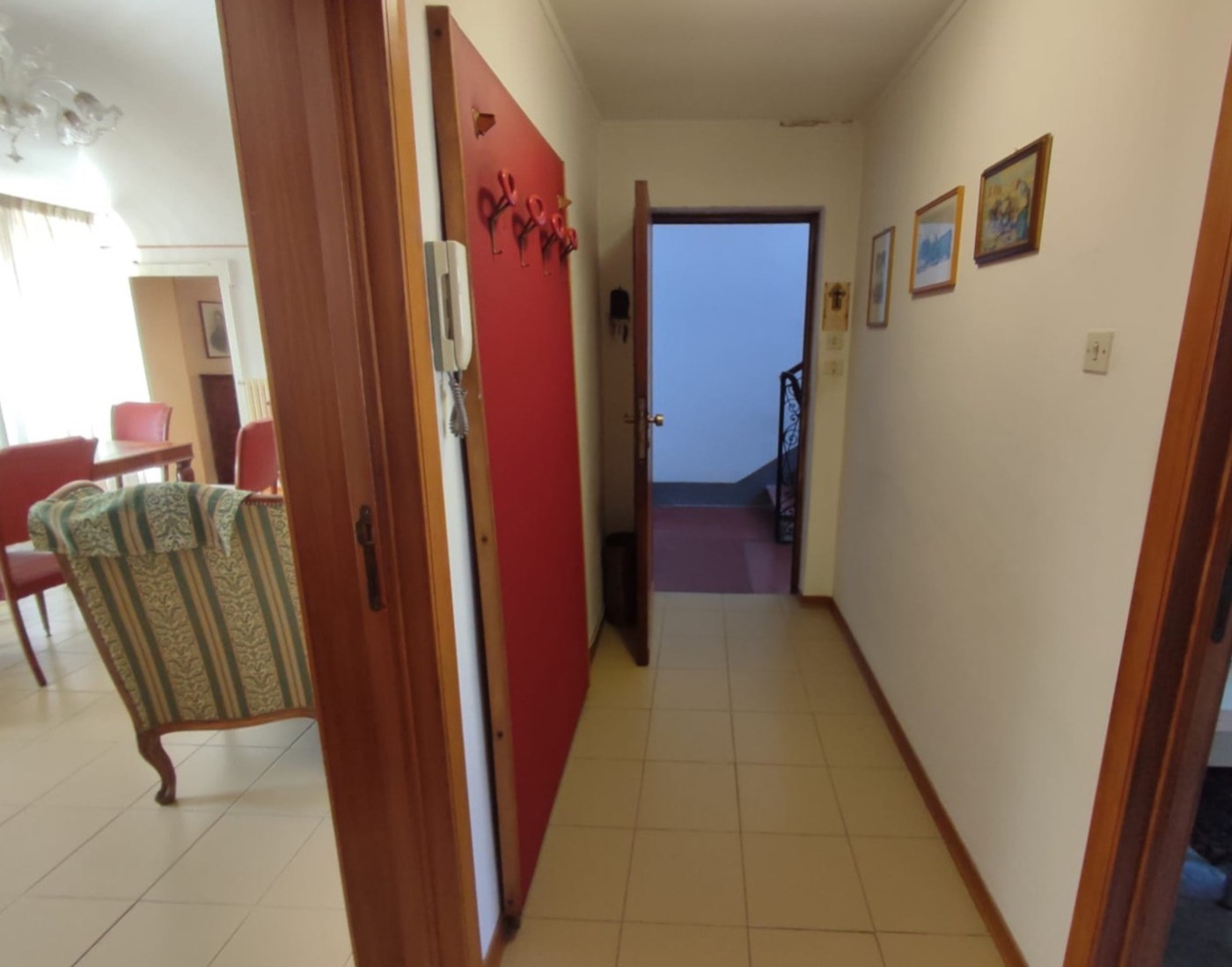 Apartment with Terrace and Garage in a Historic Building property photograph