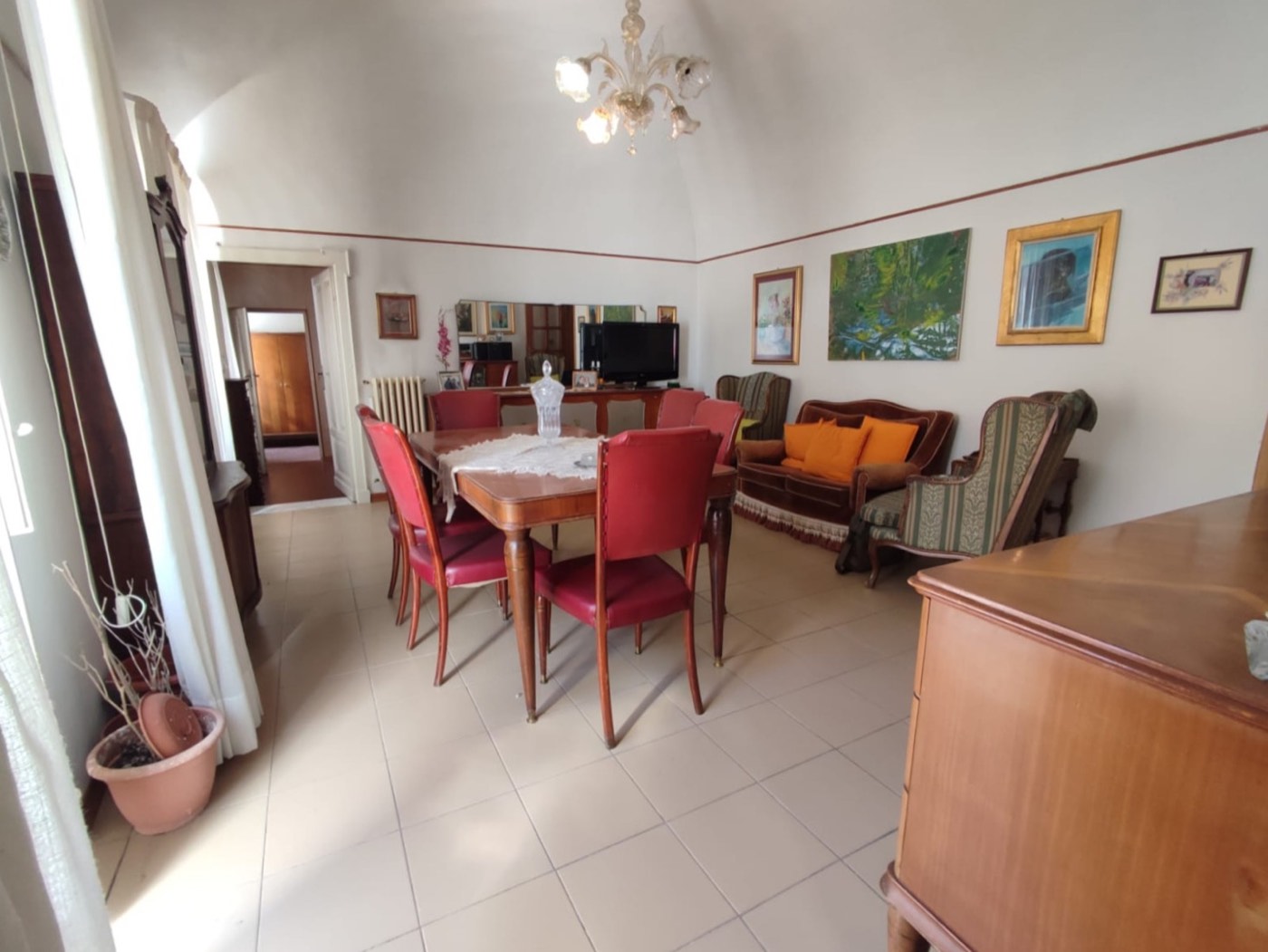 Apartment with Terrace and Garage in a Historic Building property photograph