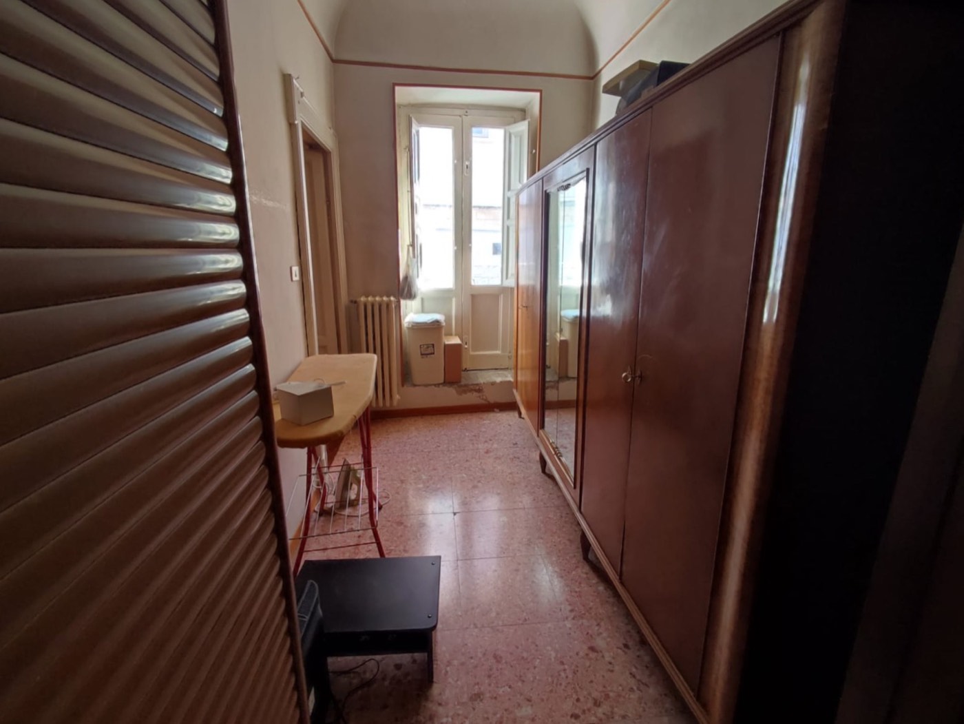 Apartment with Terrace and Garage in a Historic Building property photograph