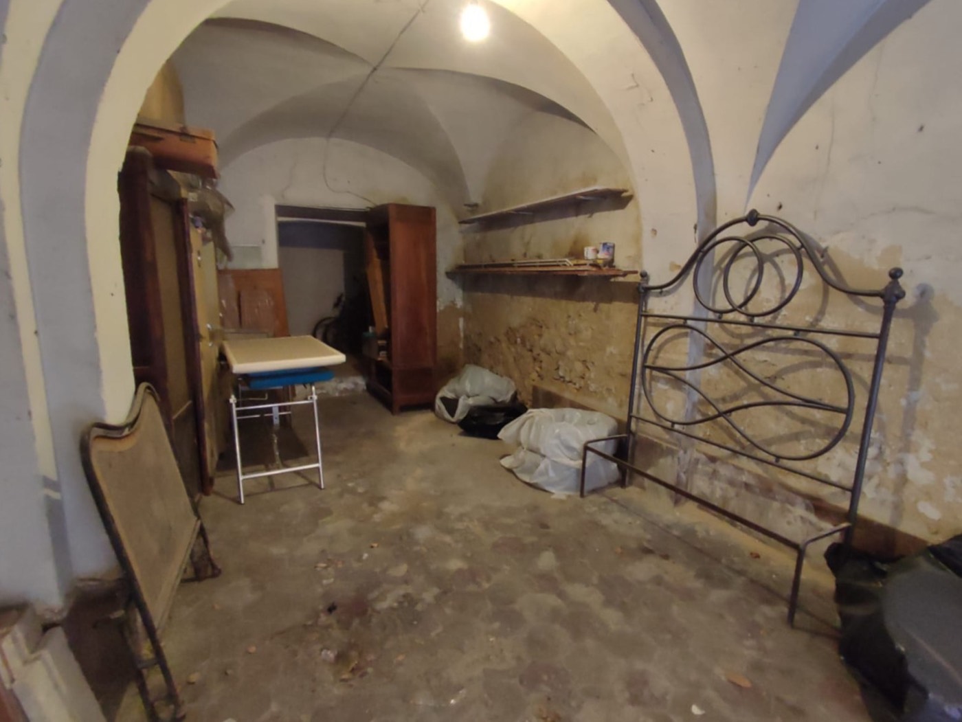Apartment with Terrace and Garage in a Historic Building property photograph
