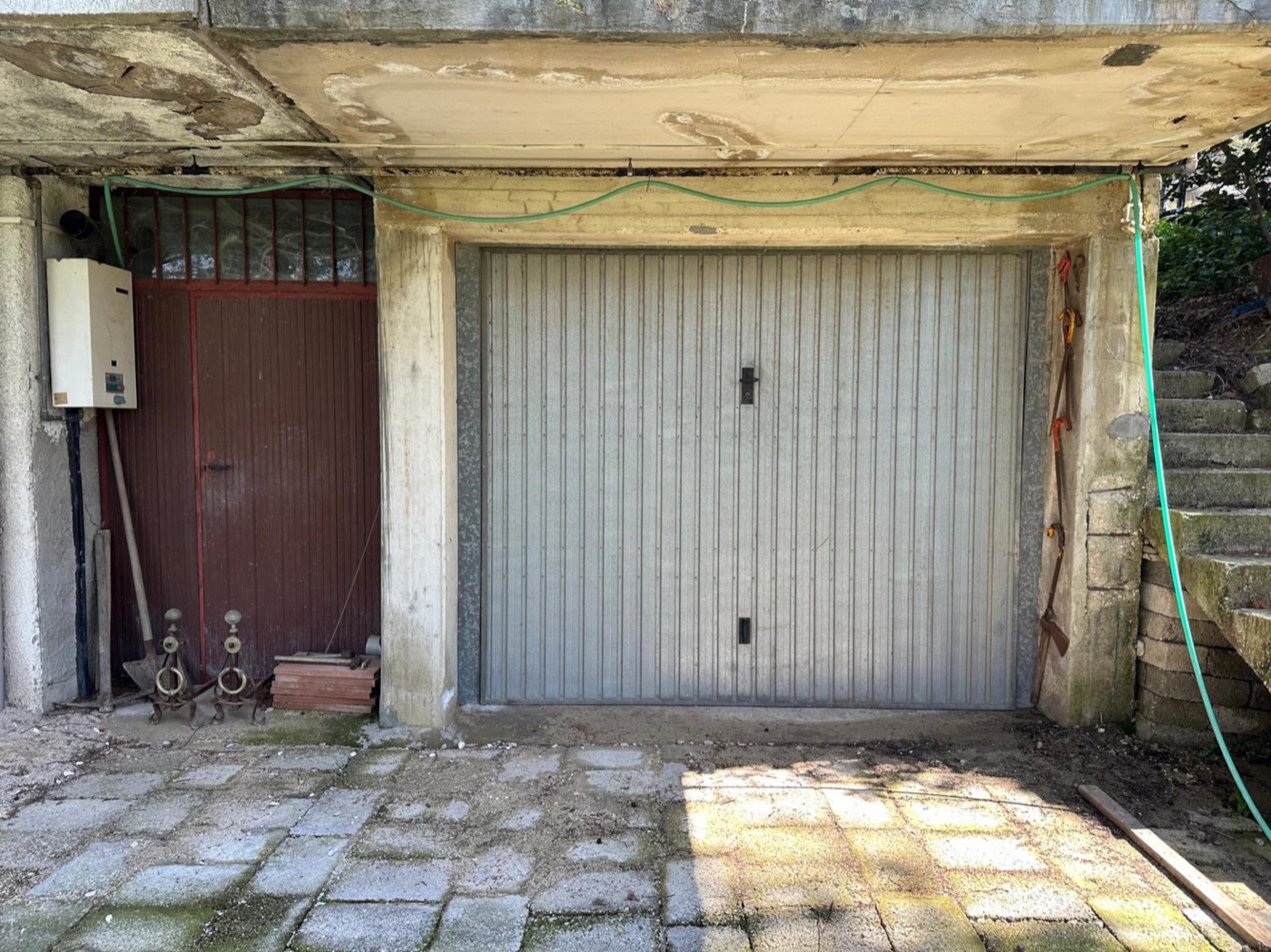 Detached Villa with Garden, Portico and Land property photograph
