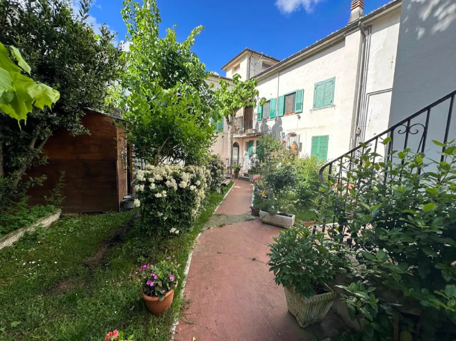 Enchanting Two-Level Apartment with Panoramic View in Caramanico Terme in Caramanico Terme, PE
