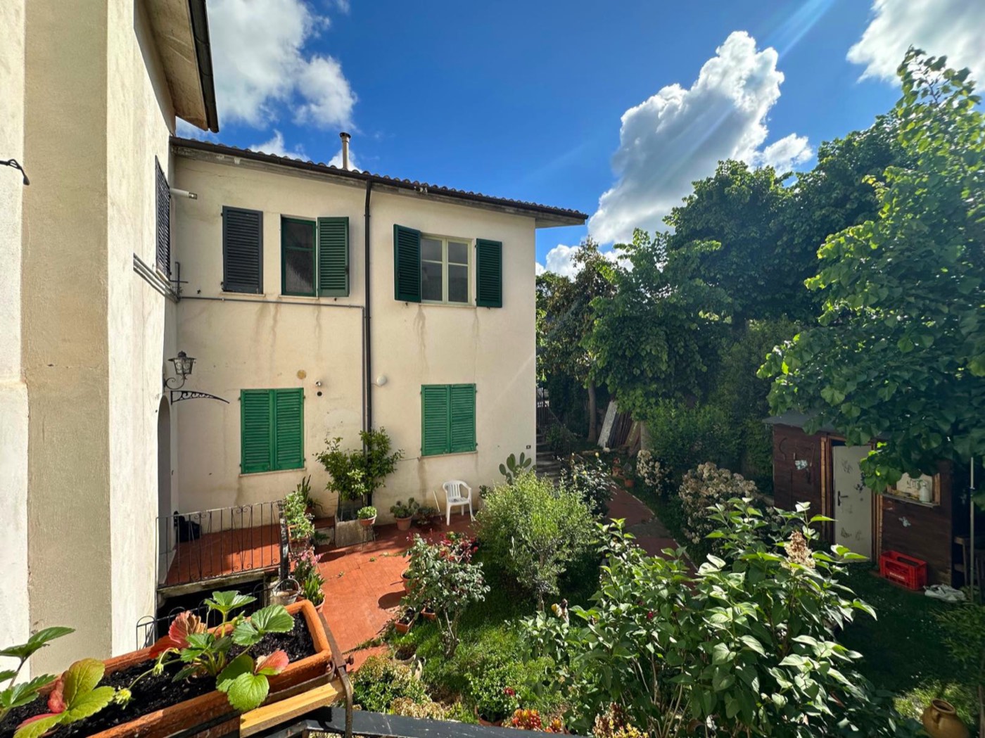 Enchanting Two-Level Apartment with Panoramic View in Caramanico Terme property photograph