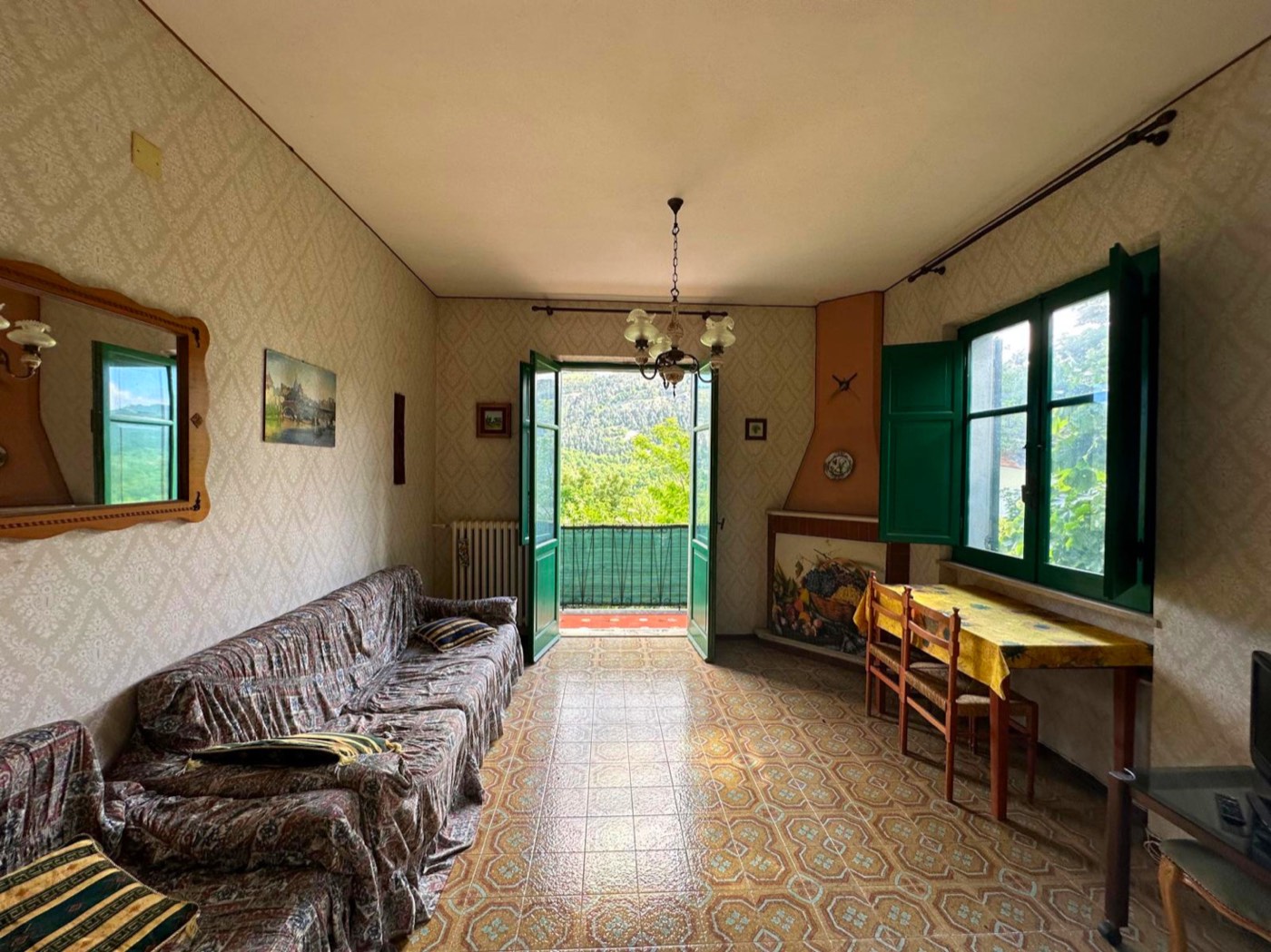 Enchanting Two-Level Apartment with Panoramic View in Caramanico Terme property photograph