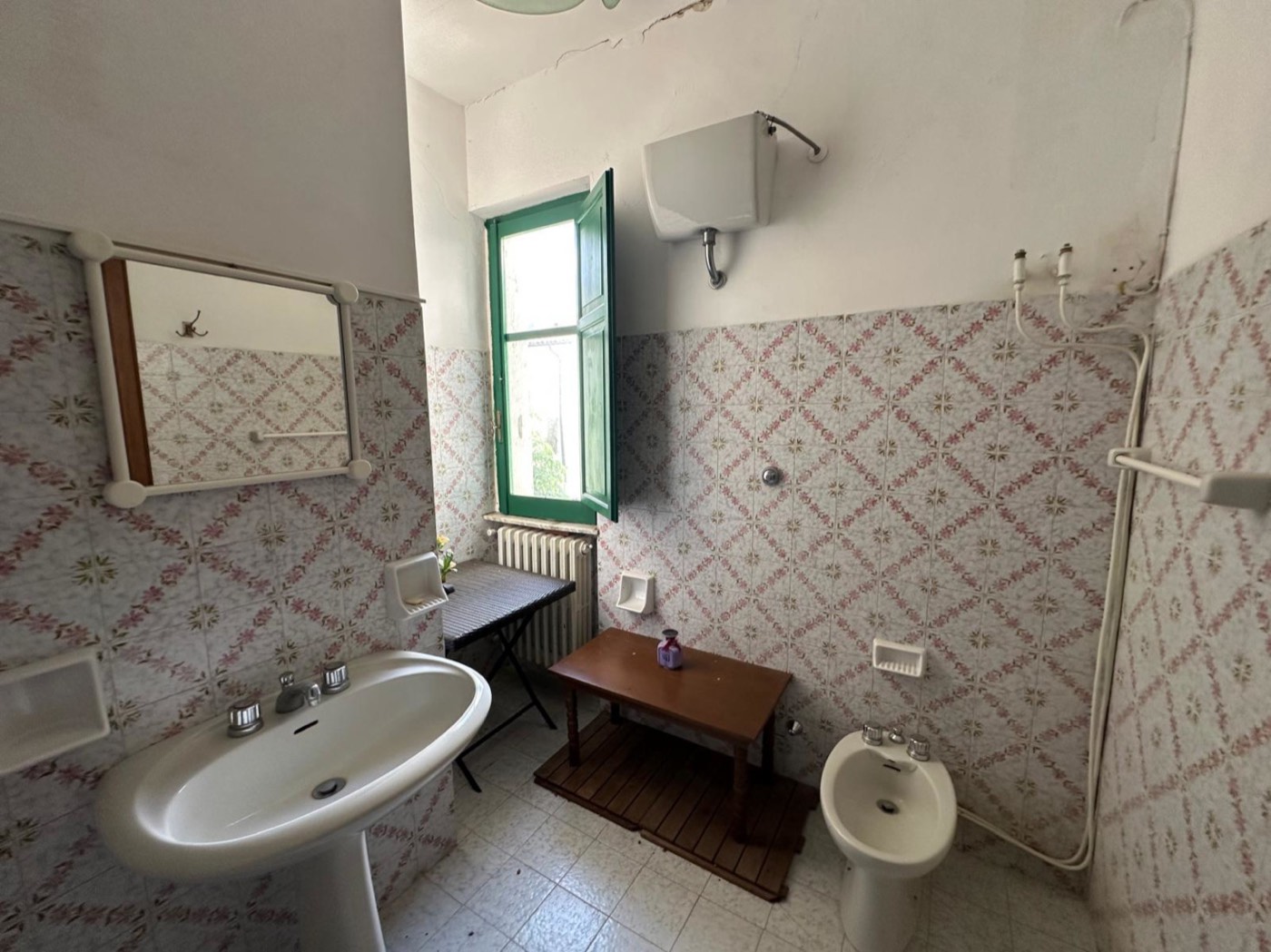 Enchanting Two-Level Apartment with Panoramic View in Caramanico Terme property photograph
