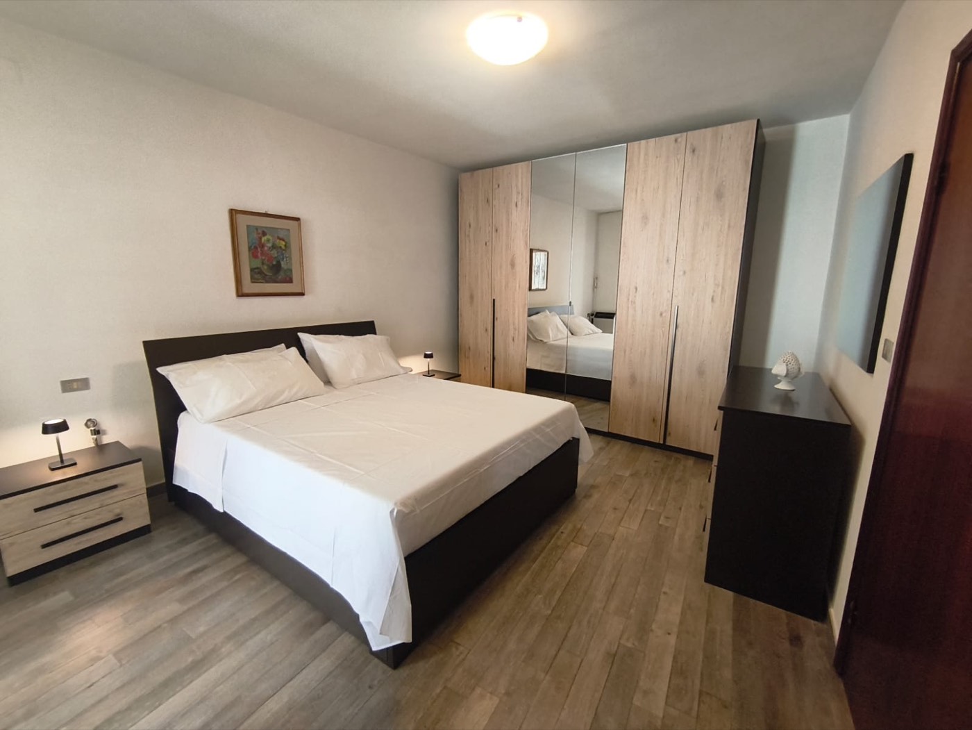 Independent Portion with Panoramic Balcony in the Historic Centre property photograph