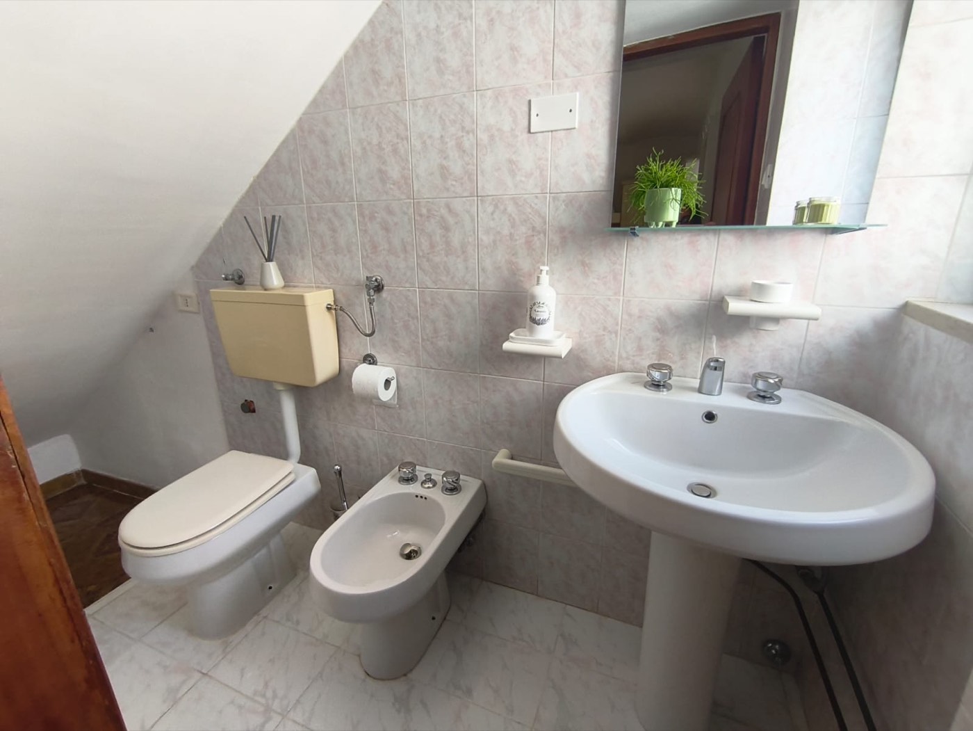 Independent Portion with Panoramic Balcony in the Historic Centre property photograph