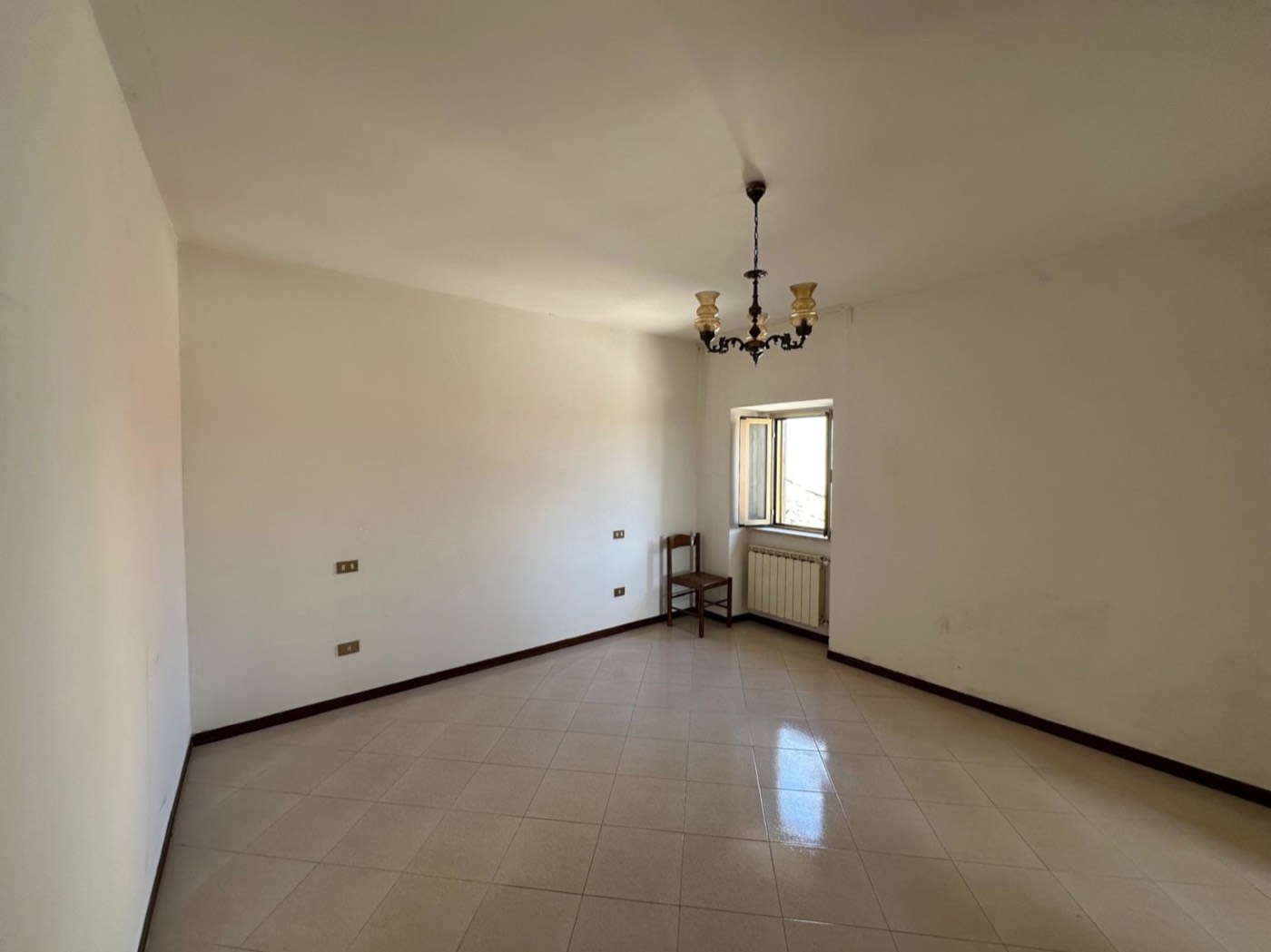 House on three levels in Rosciano property photograph