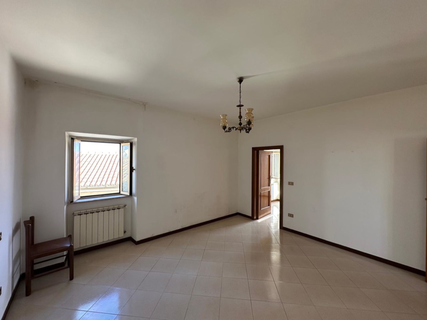 House on three levels in Rosciano property photograph