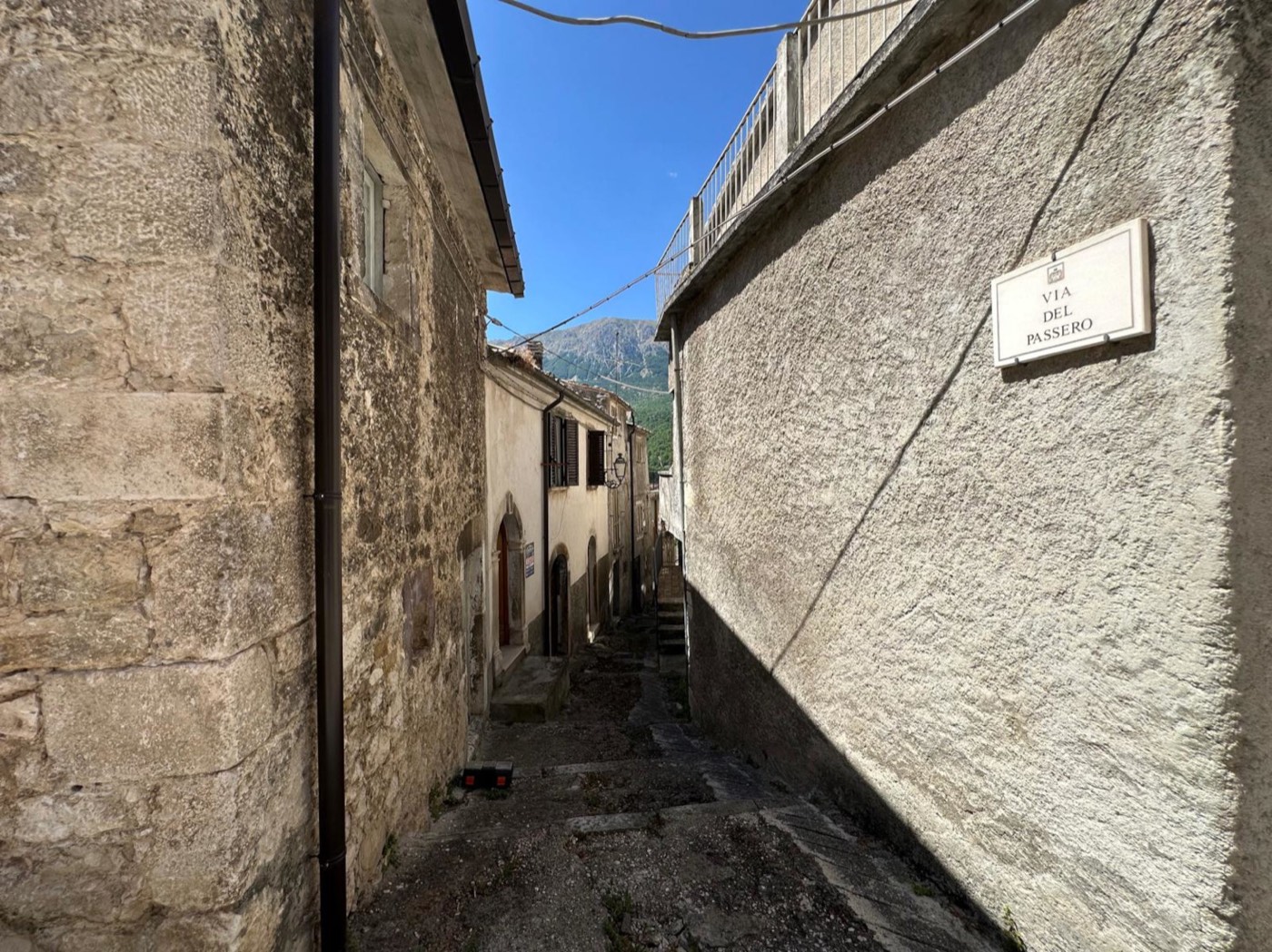 Townhouse with Cellars in the Historic Centre of Caramanico Terme property photograph