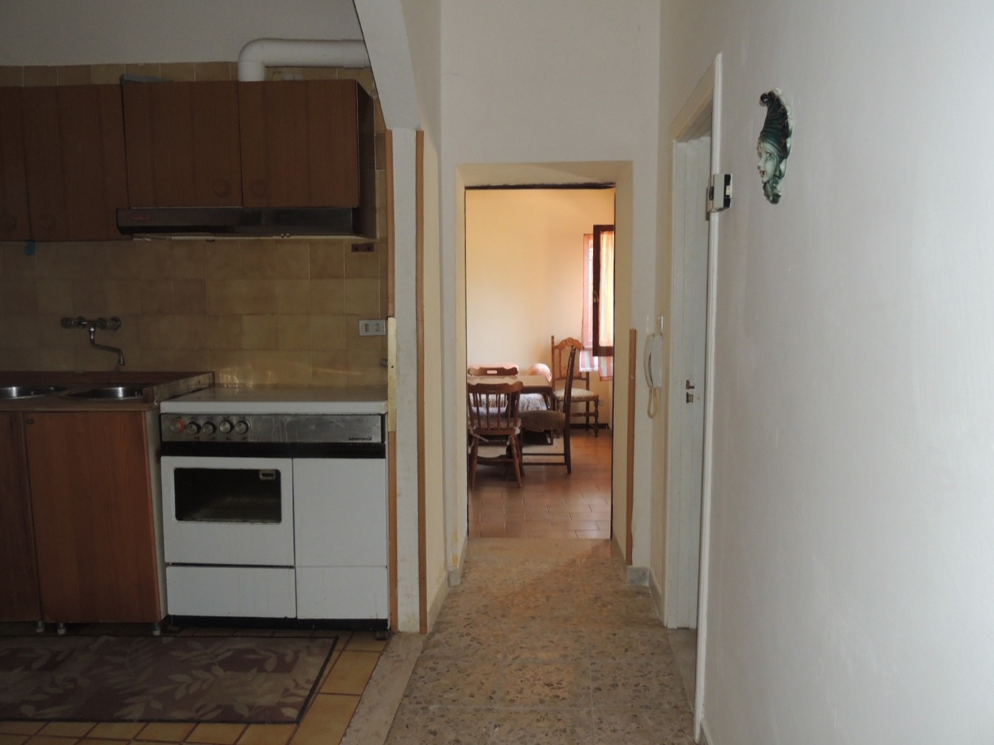 First-Floor Apartment with Terrace, Cellar and Grotto property photograph