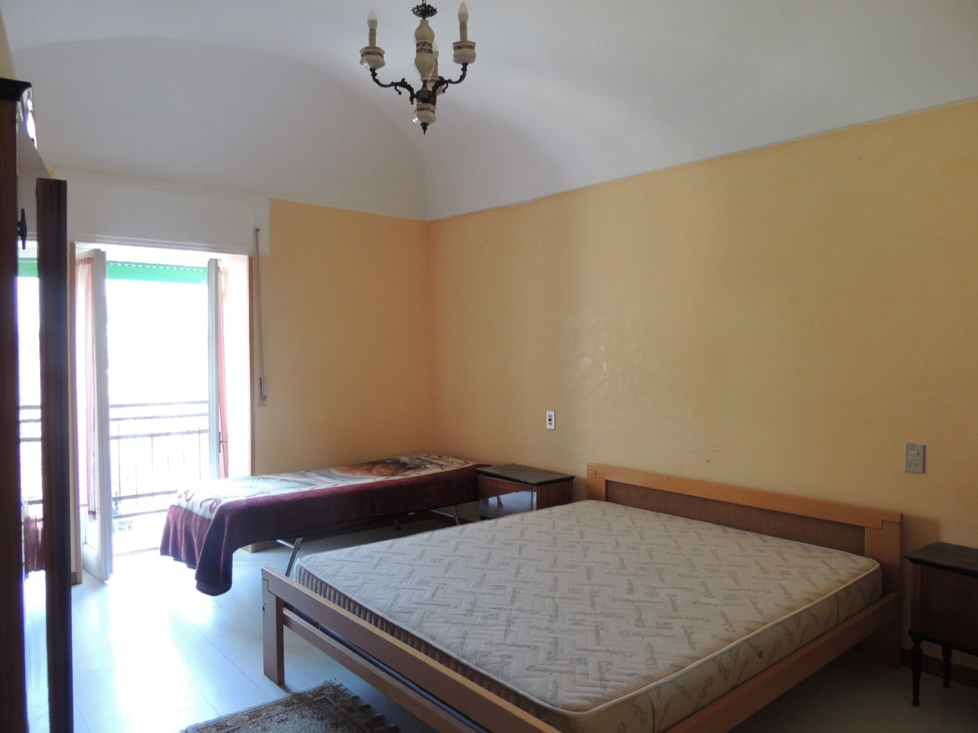 First-Floor Apartment with Terrace, Cellar and Grotto property photograph