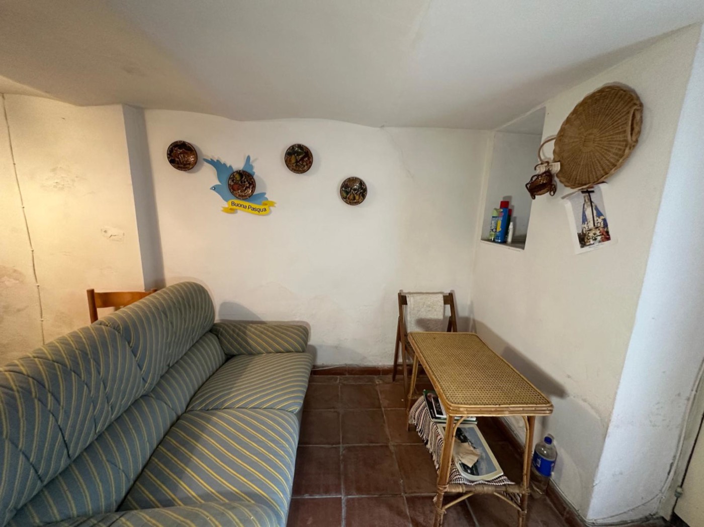 Townhouse in the historic center of Pietranico property photograph