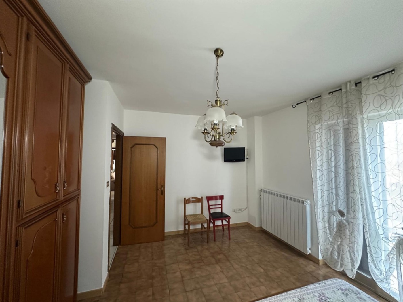 Detached House with Private Courtyard property photograph