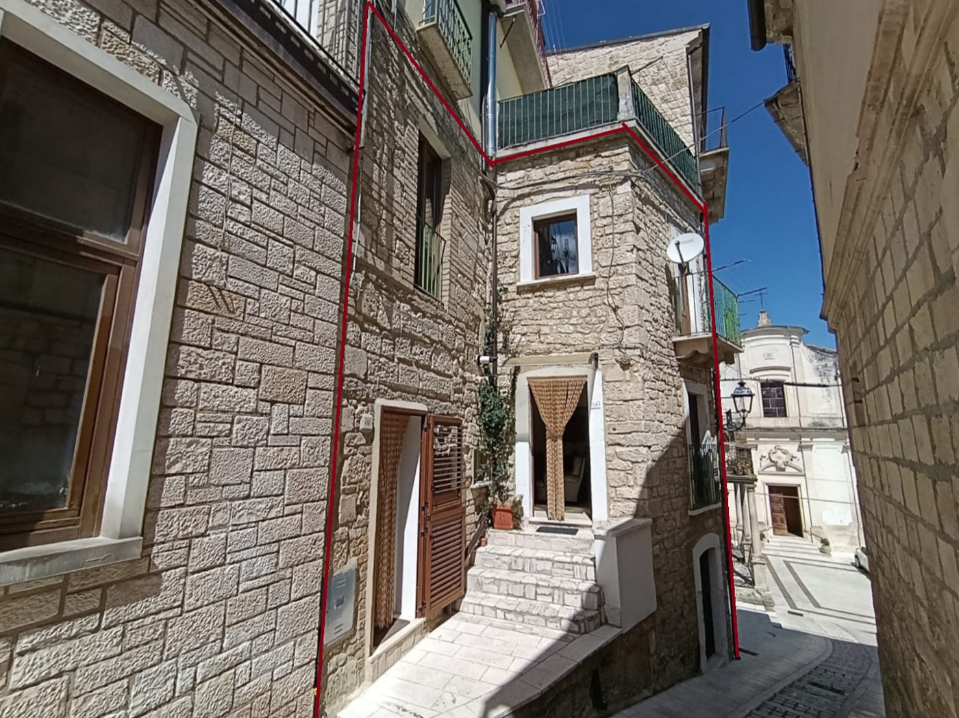 Independent Portion of a Building in the Historic Centre in Pennapiedimonte, CH