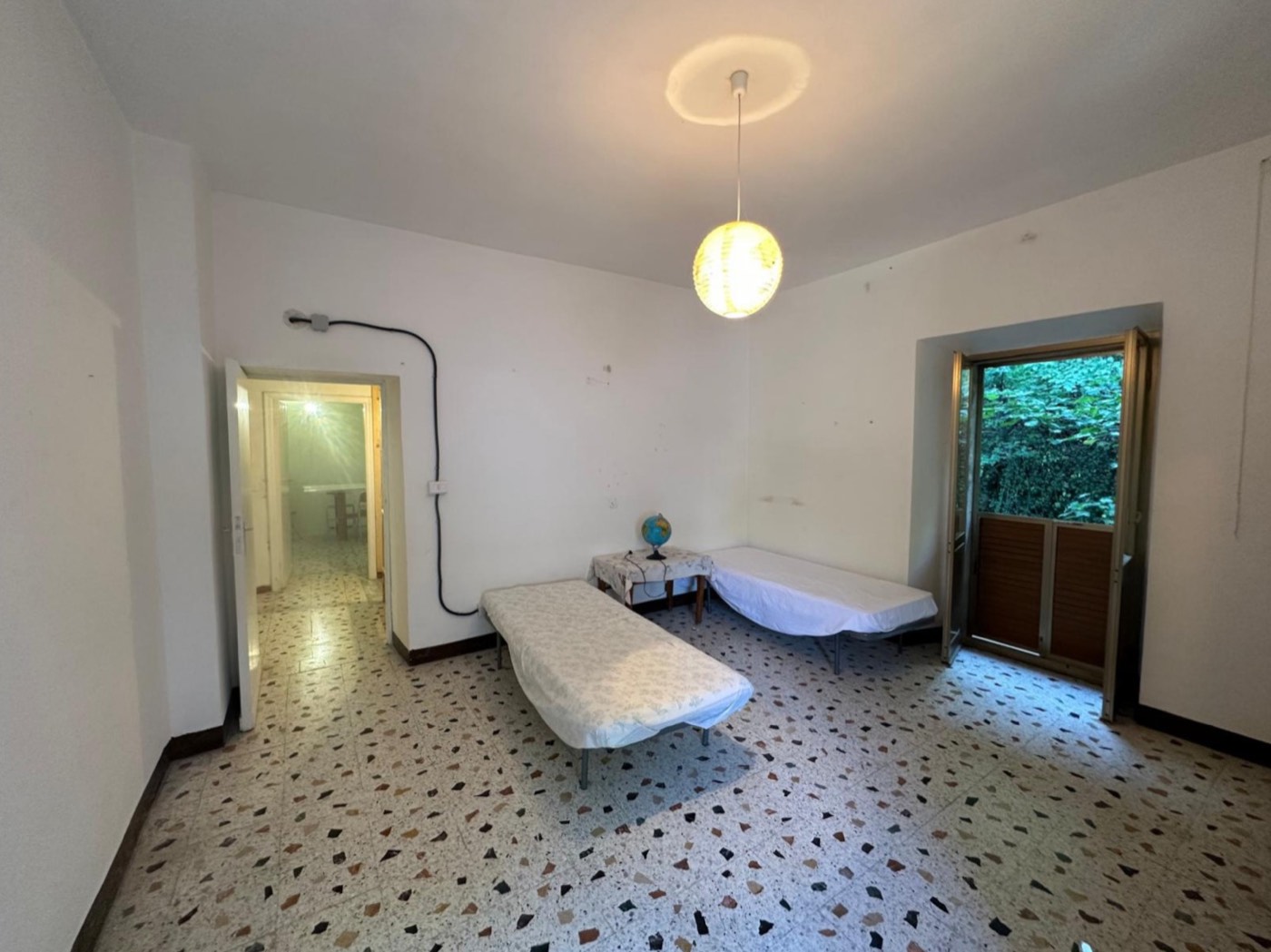 Detached House with Private Courtyard in Sant'Eufemia property photograph