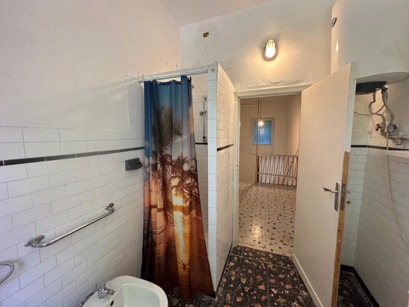 Detached House with Private Courtyard in Sant'Eufemia property photograph