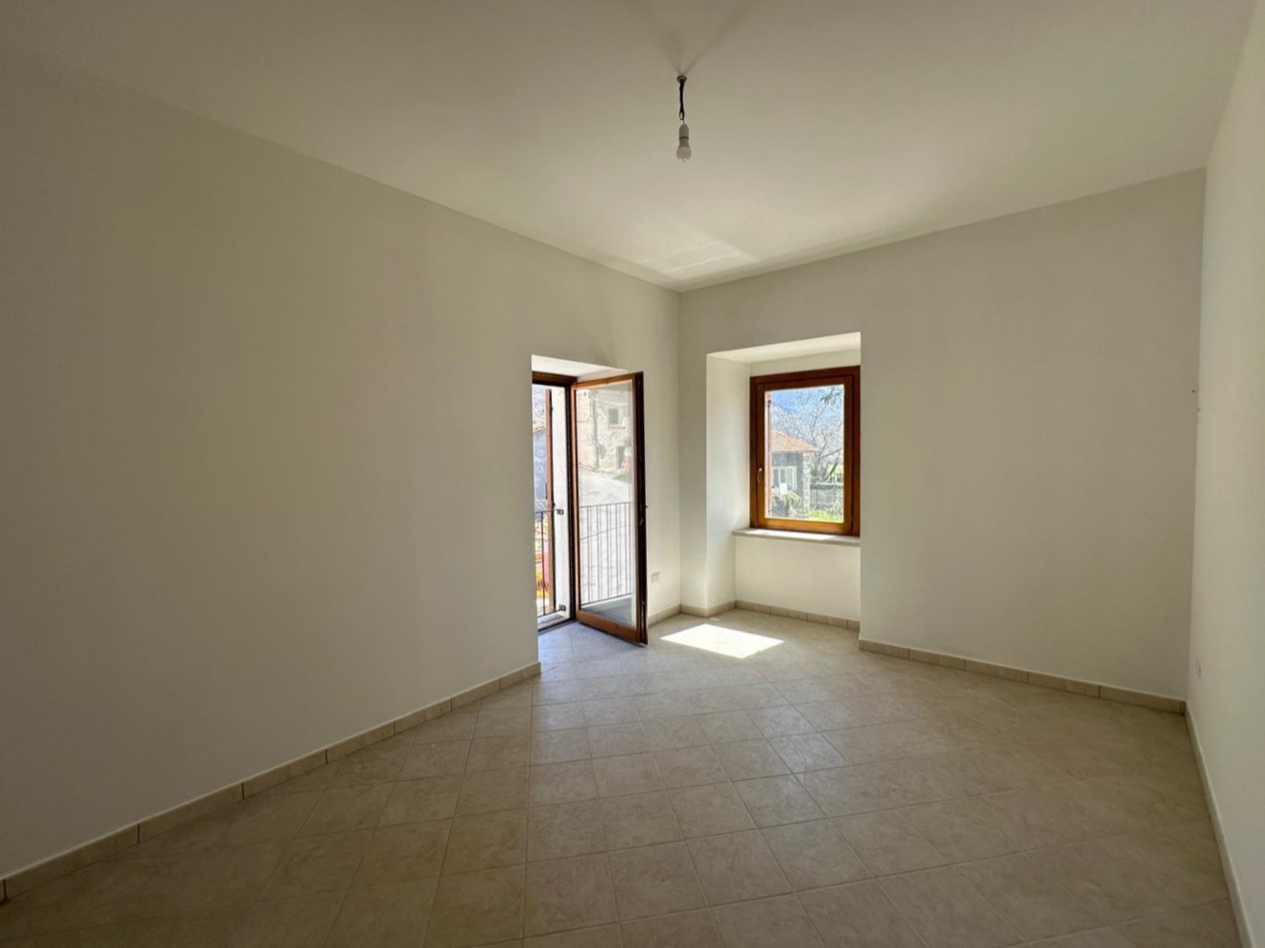 Portion of a Building with Building Land property photograph