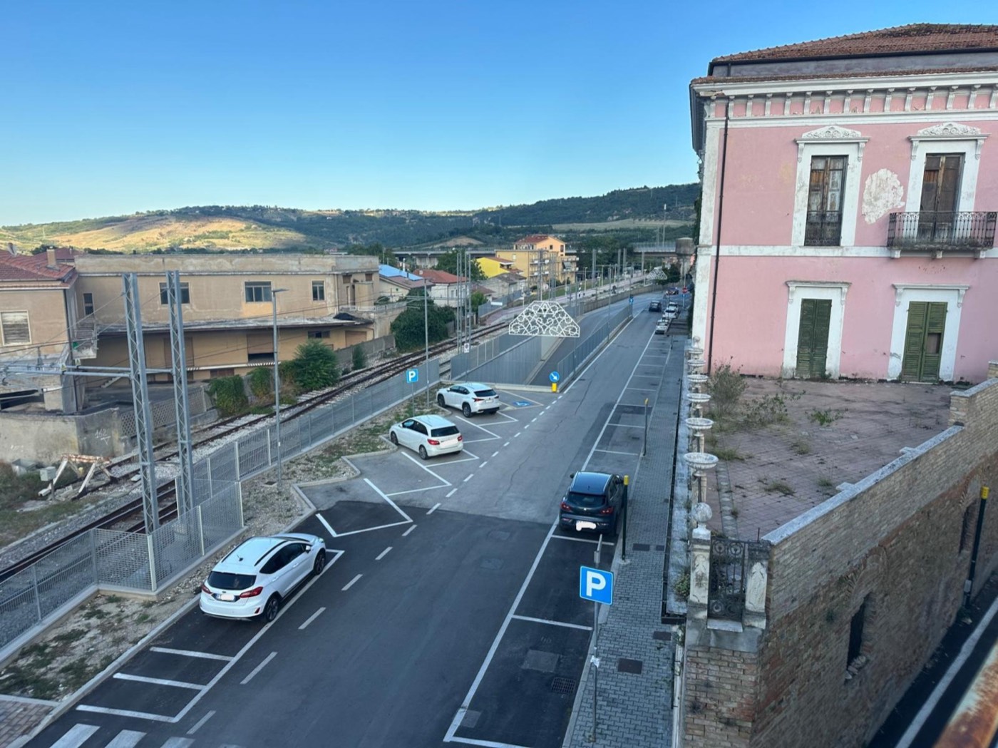 Townhouse with Terrace in the Historic Centre of Torre de' Passeri property photograph