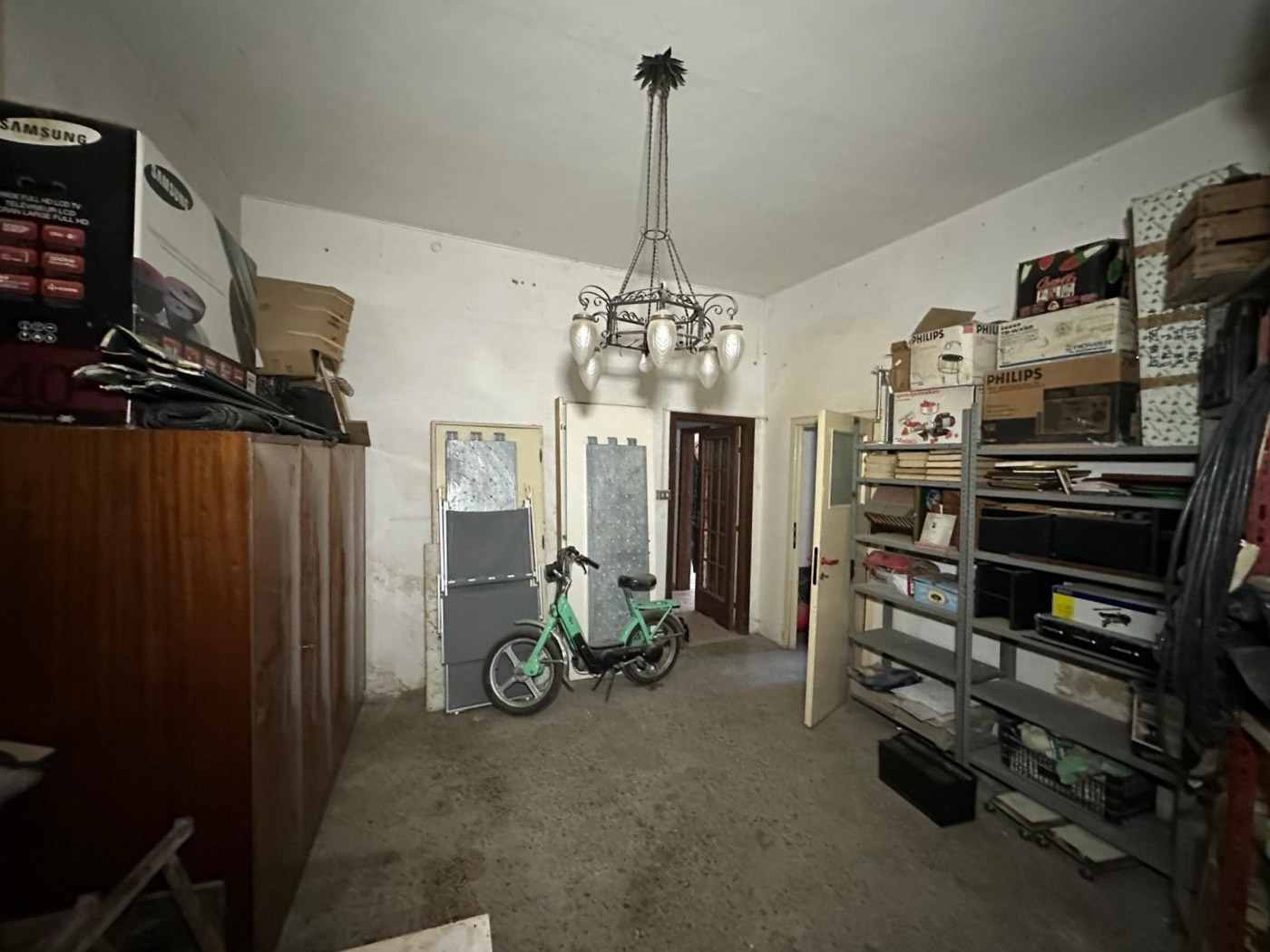 Townhouse with Terrace in the Historic Centre of Torre de' Passeri property photograph