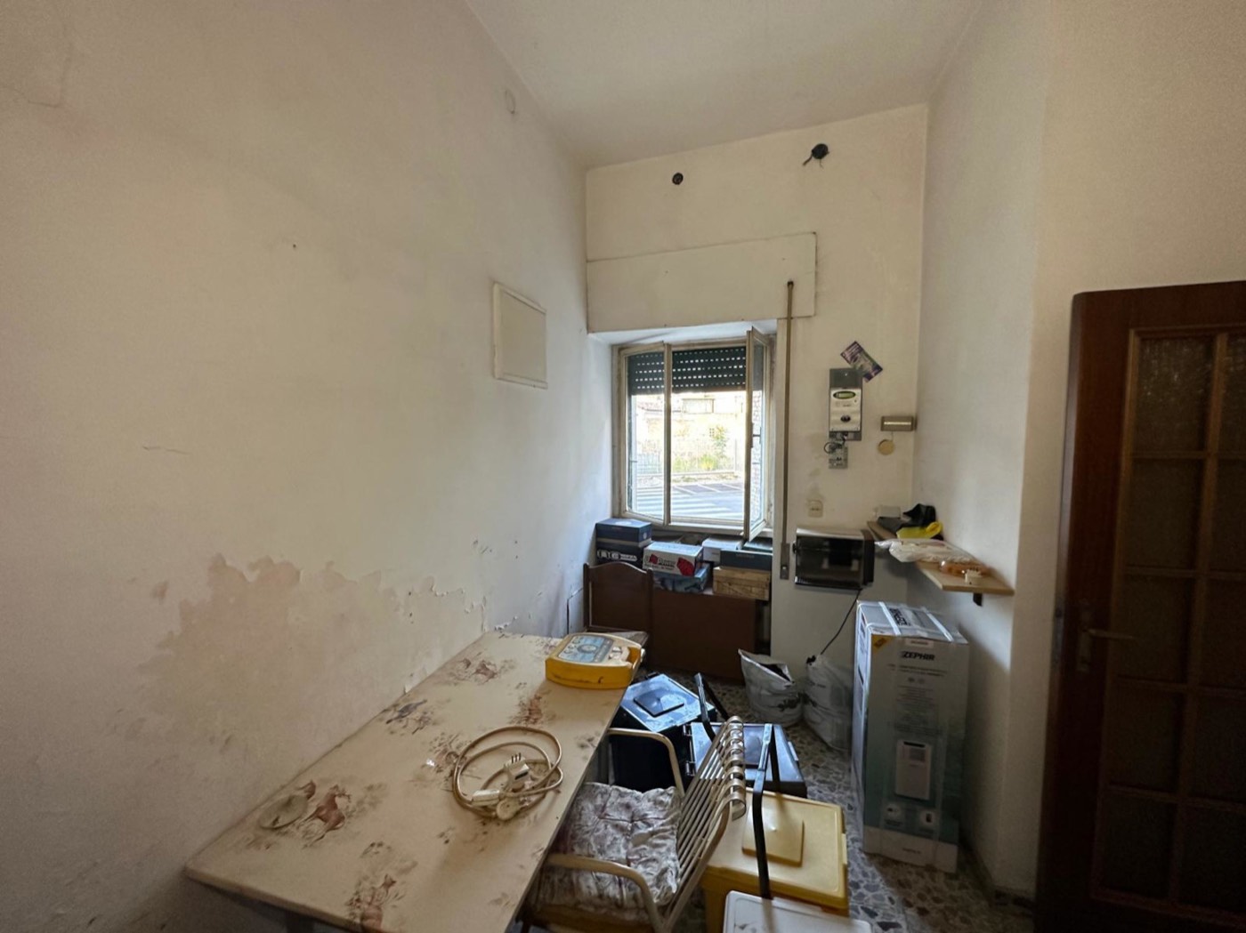 Townhouse with Terrace in the Historic Centre of Torre de' Passeri property photograph