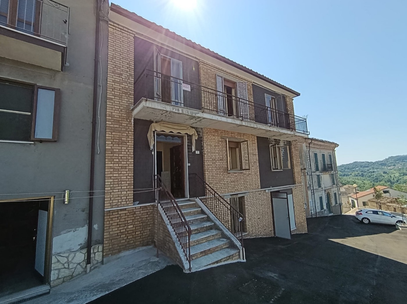 Panoramic Townhouse with Garden in San Martino sulla Marrucina in San Martino sulla Marrucina, CH