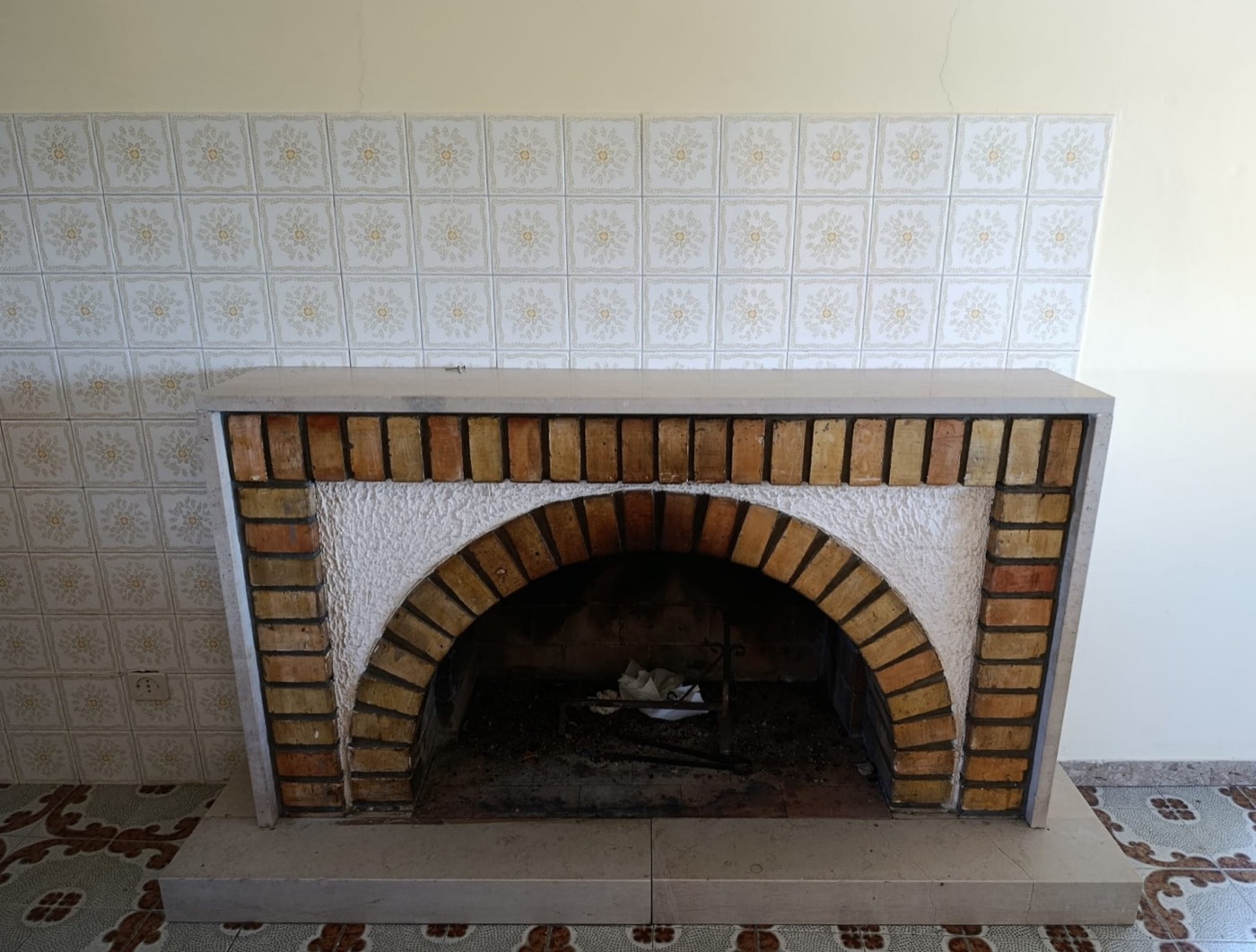 Panoramic Townhouse with Garden in San Martino sulla Marrucina property photograph