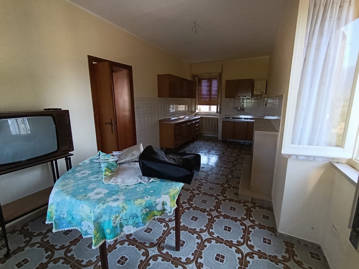 Panoramic Townhouse with Garden in San Martino sulla Marrucina property photograph