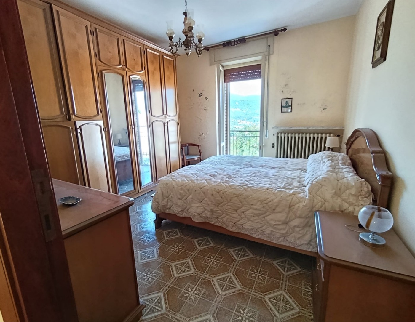 Panoramic Townhouse with Garden in San Martino sulla Marrucina property photograph