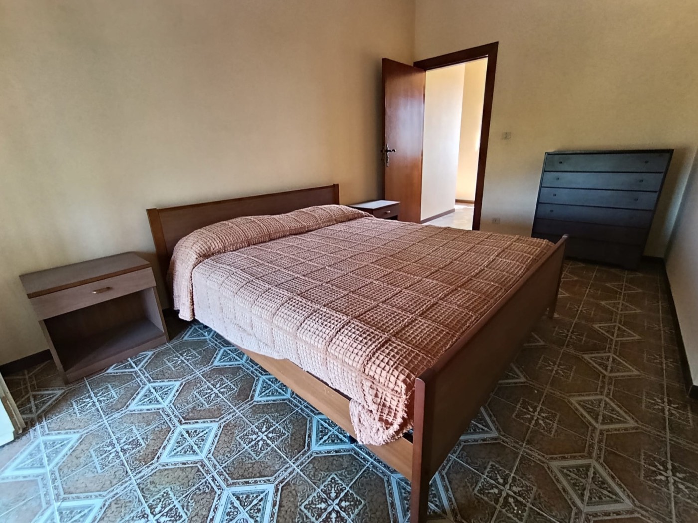 Panoramic Townhouse with Garden in San Martino sulla Marrucina property photograph