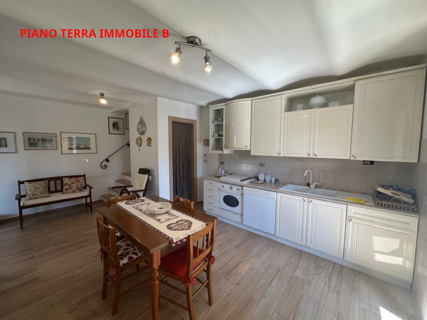 Character Property Complex in Roccamorice with Two Buildings and a Private Garden property photograph