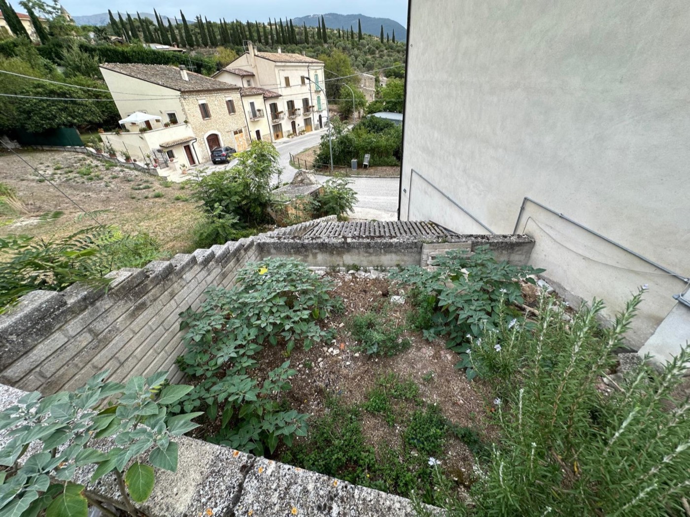 Apartment with Garage and Grotto in Capestrano property photograph