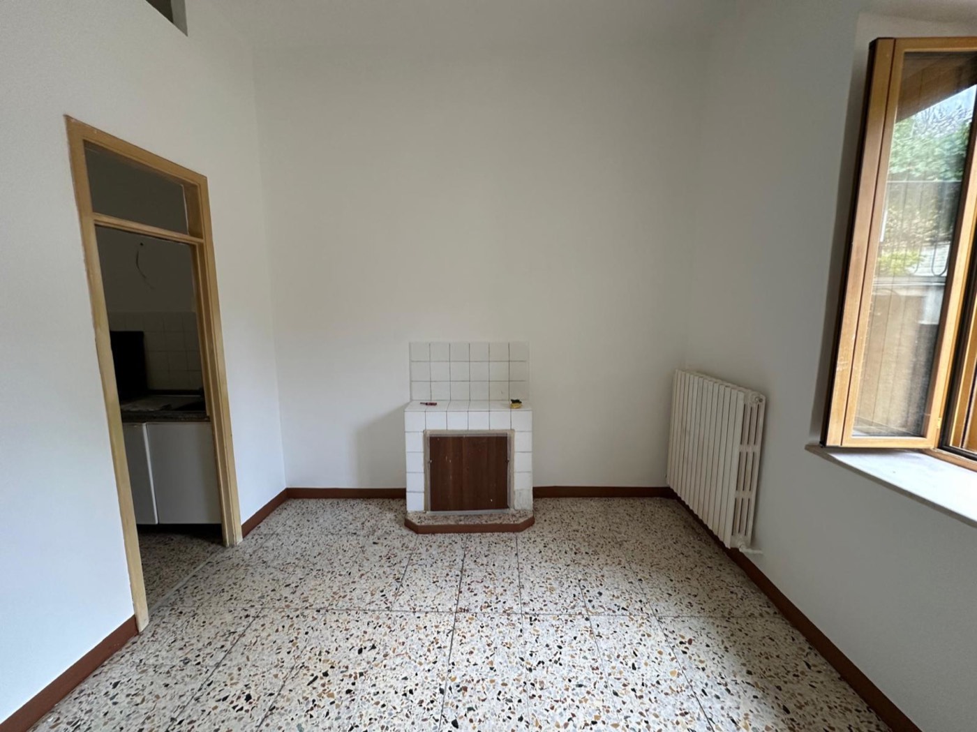 Apartment with Garage and Grotto in Capestrano property photograph