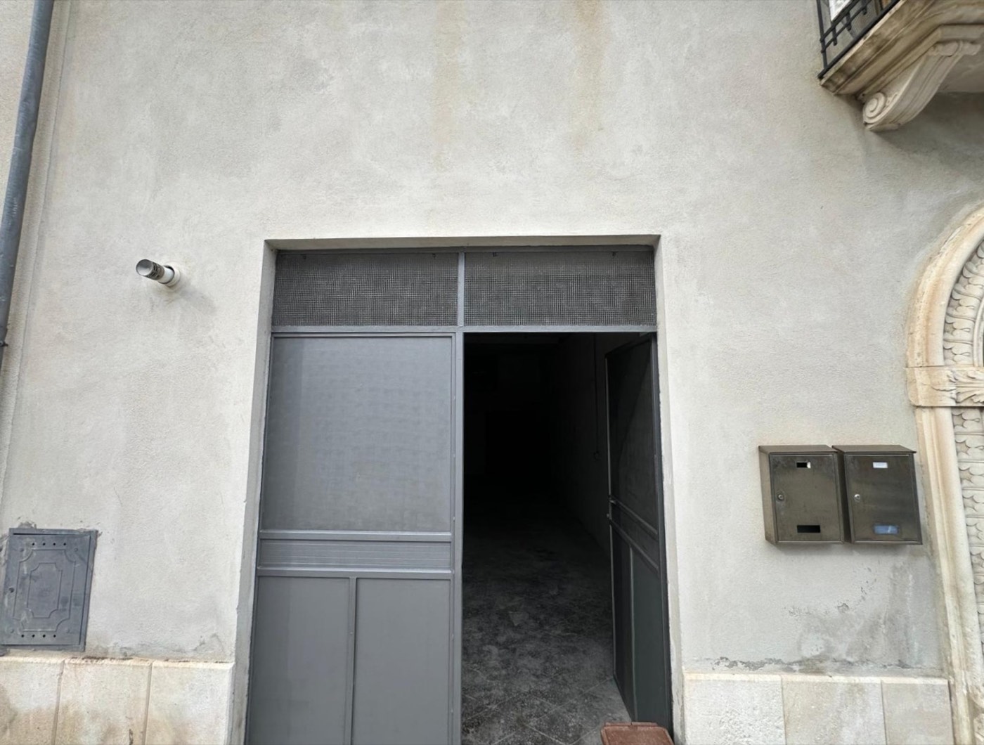 Apartment with Garage and Grotto in Capestrano property photograph