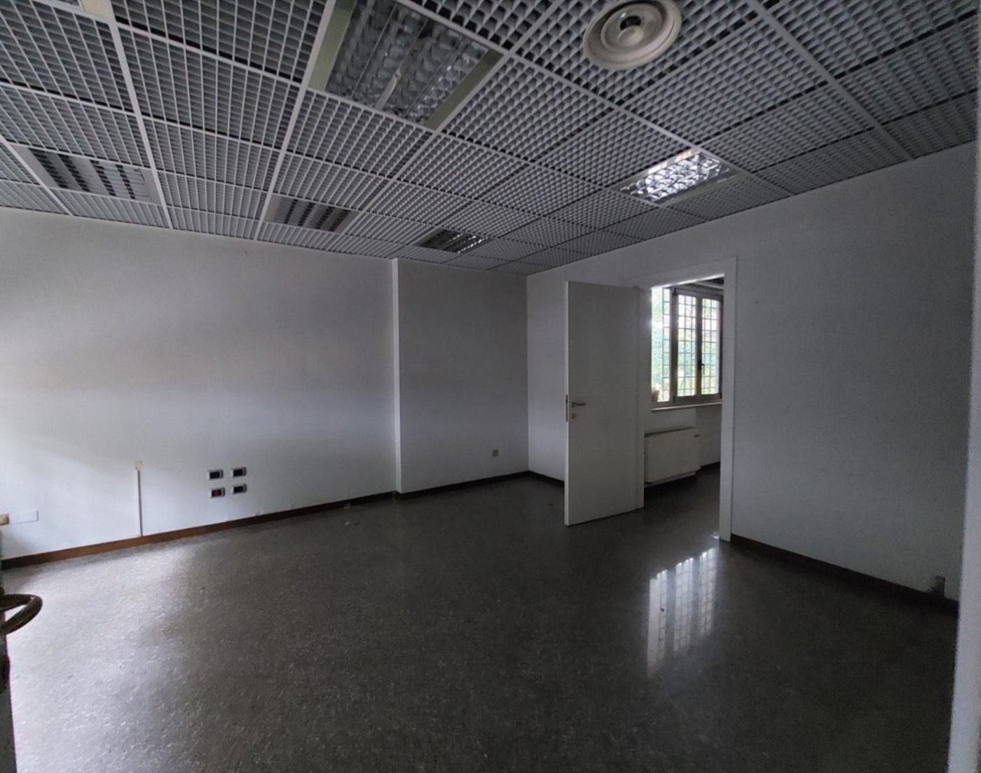Commercial Premises With Offices - Apartments property photograph