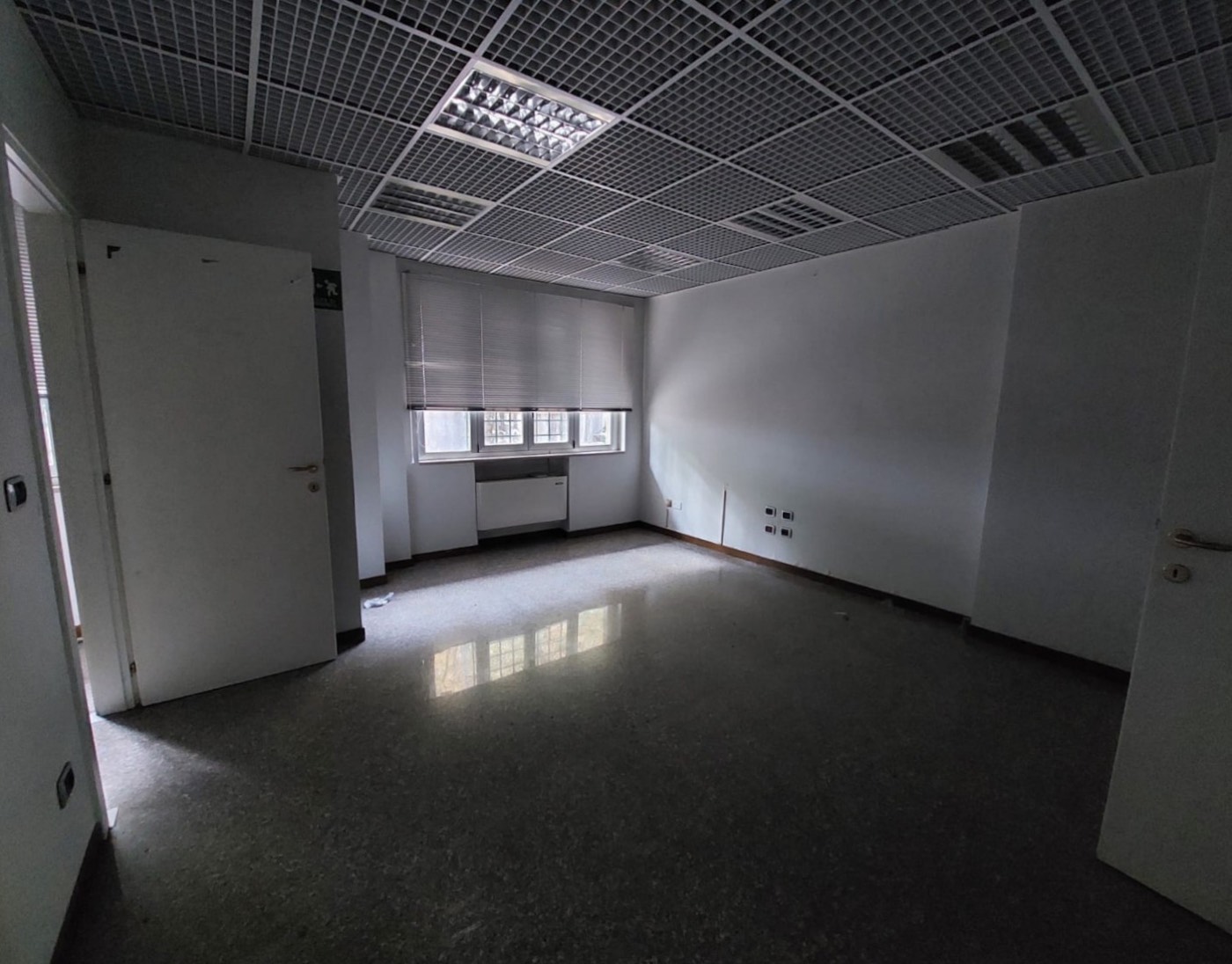 Commercial Premises With Offices - Apartments property photograph