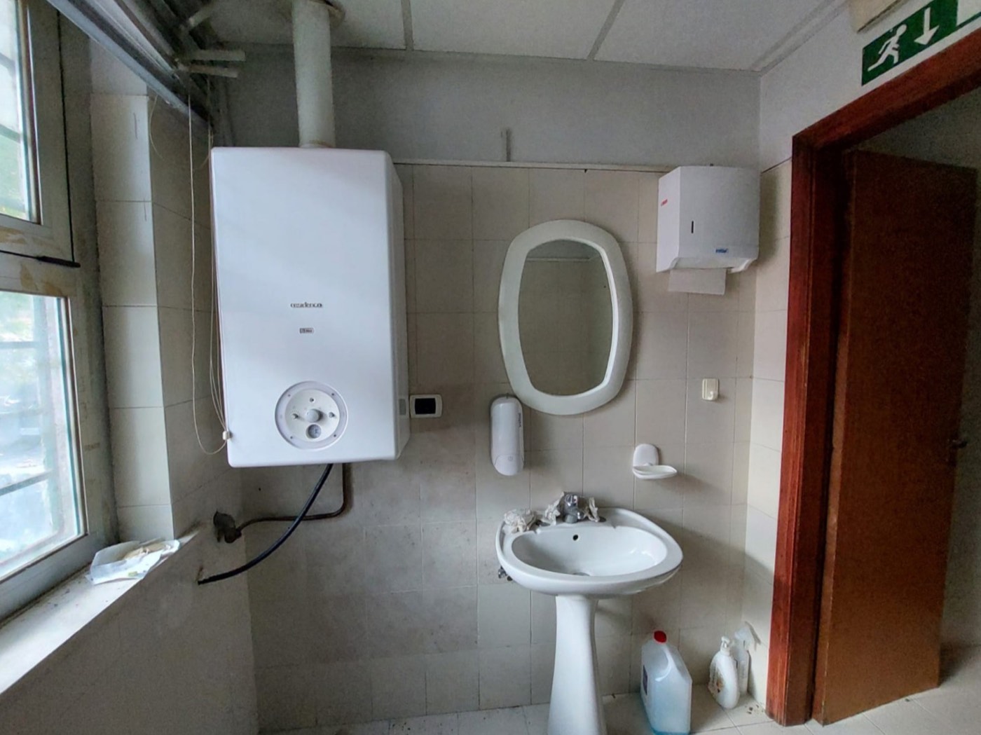Commercial Premises With Offices - Apartments property photograph