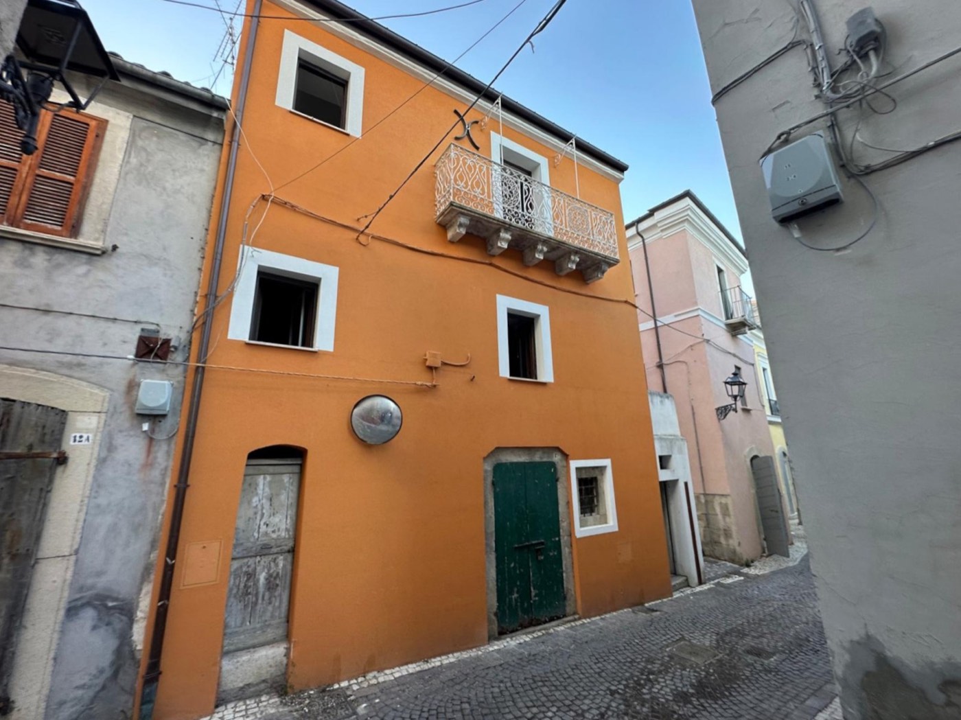 Independent Portion with Cellar in the Historic Heart of Torre de' Passeri property photograph