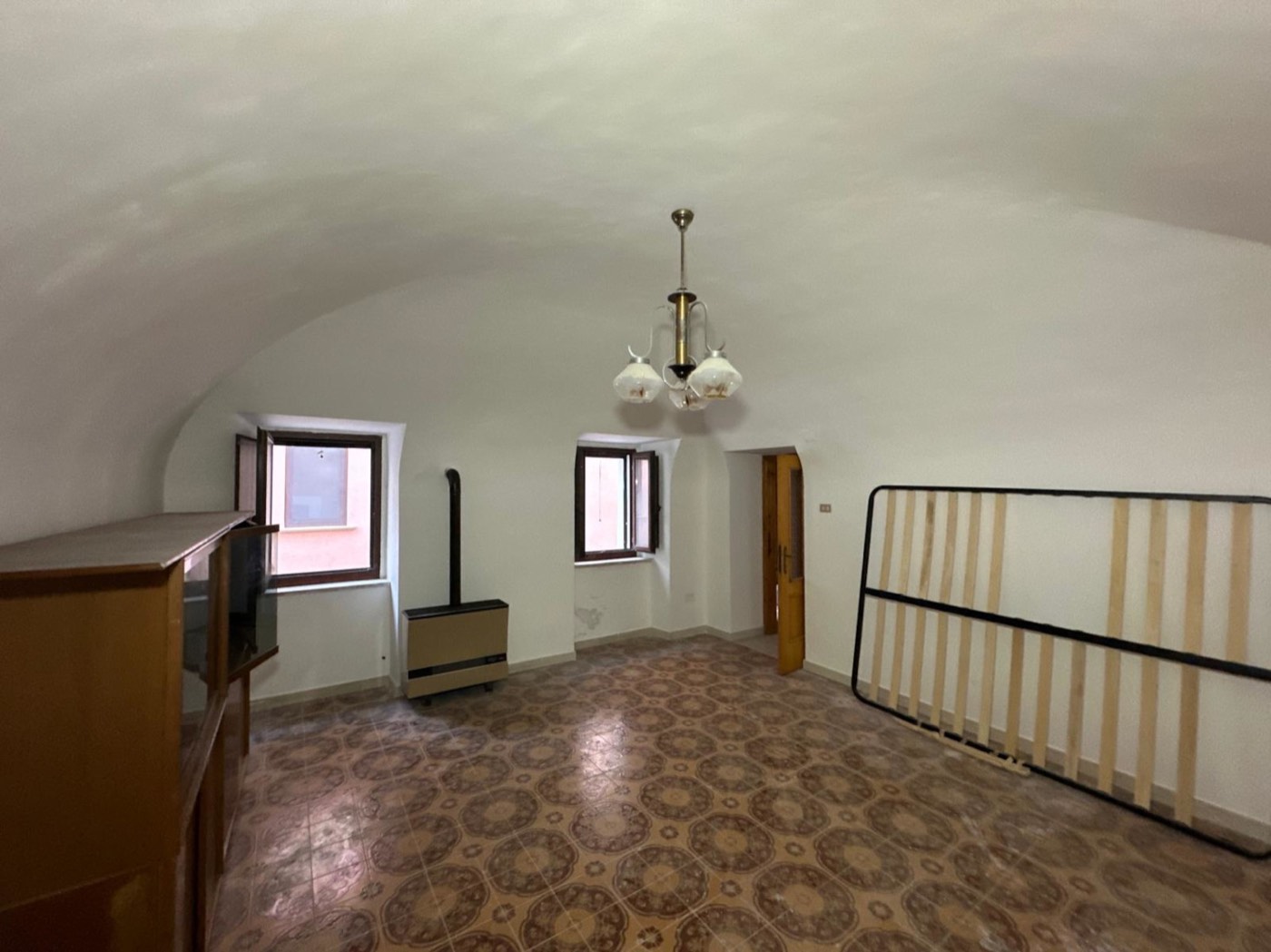 Independent Portion with Cellar in the Historic Heart of Torre de' Passeri property photograph