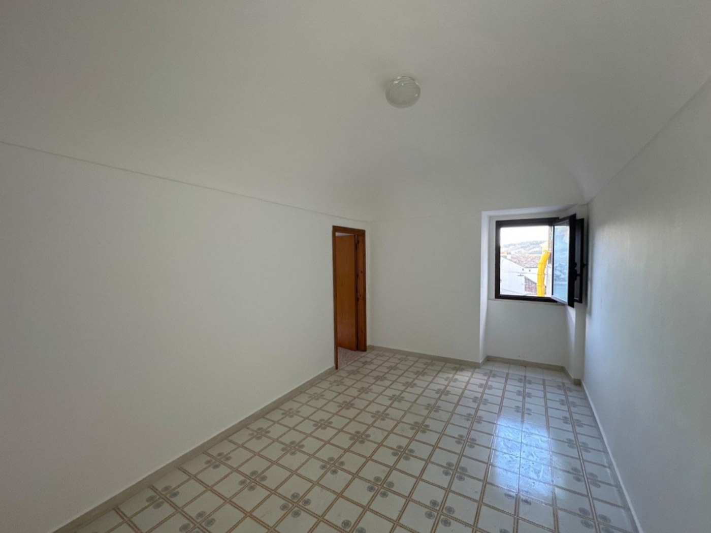 Independent Portion with Cellar in the Historic Heart of Torre de' Passeri property photograph